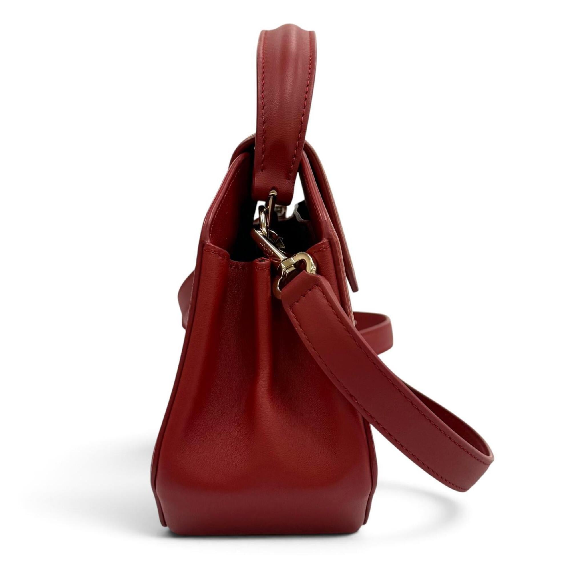 Cartier Red Color Leather Shoulder Bag (Pre-Owned)