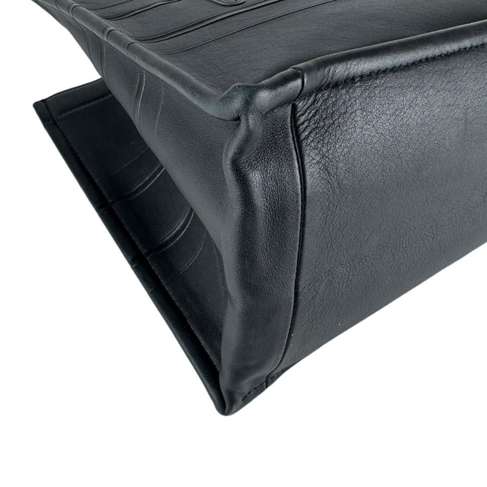Christian Dior Black Leather Handbag (Pre-Owned)