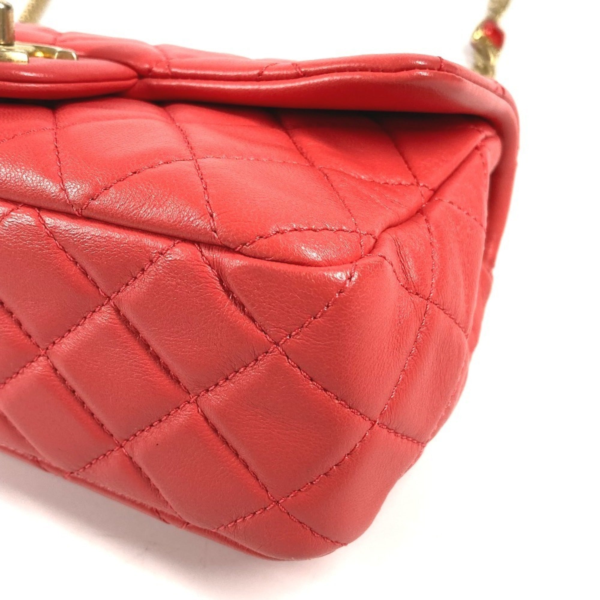 Chanel Matelasse Pink Red Color Leather Shoulder Bag (Pre-Owned)