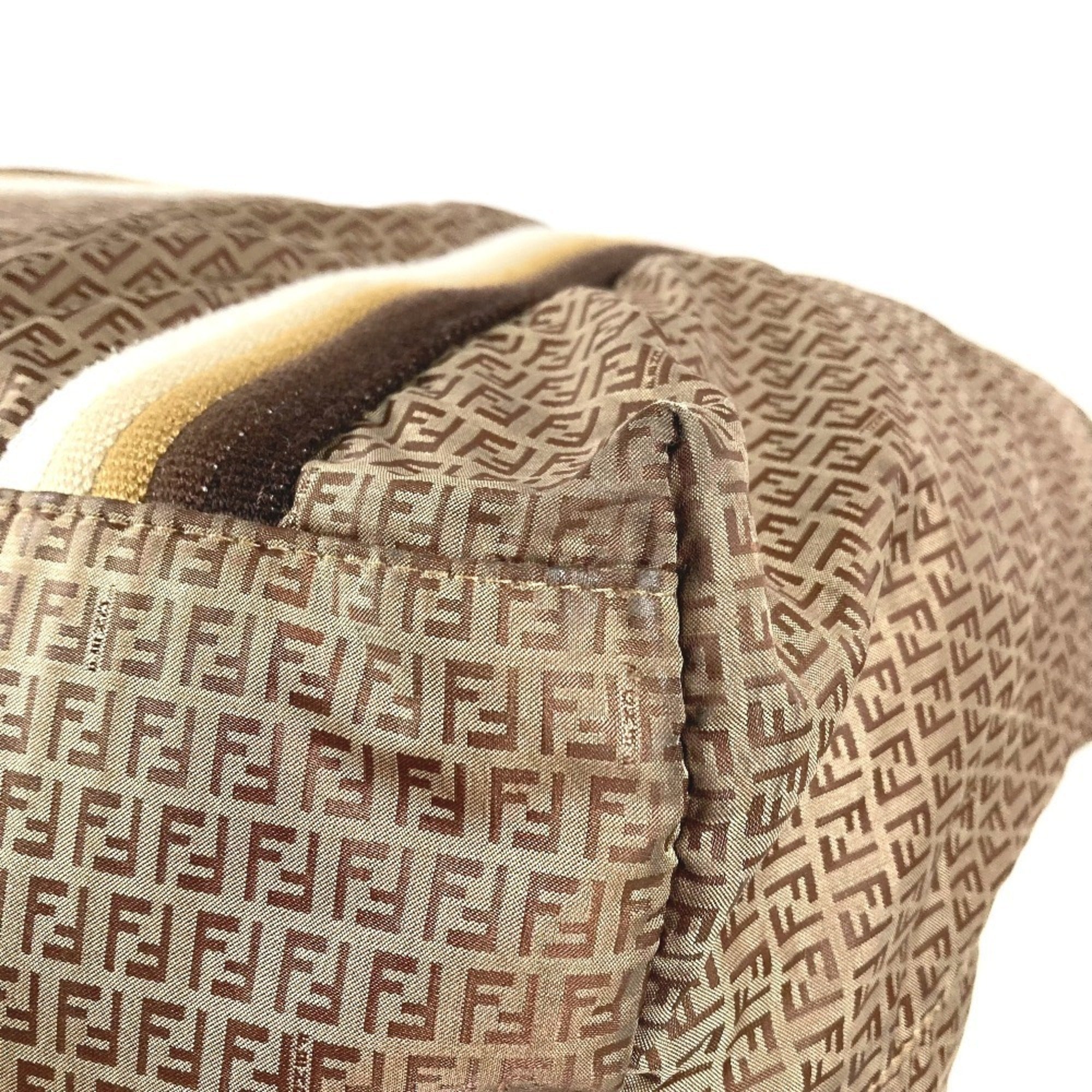 Fendi Beige Nylon Handbag Pouch Shoulder Bag Tote Bag (Pre-Owned)