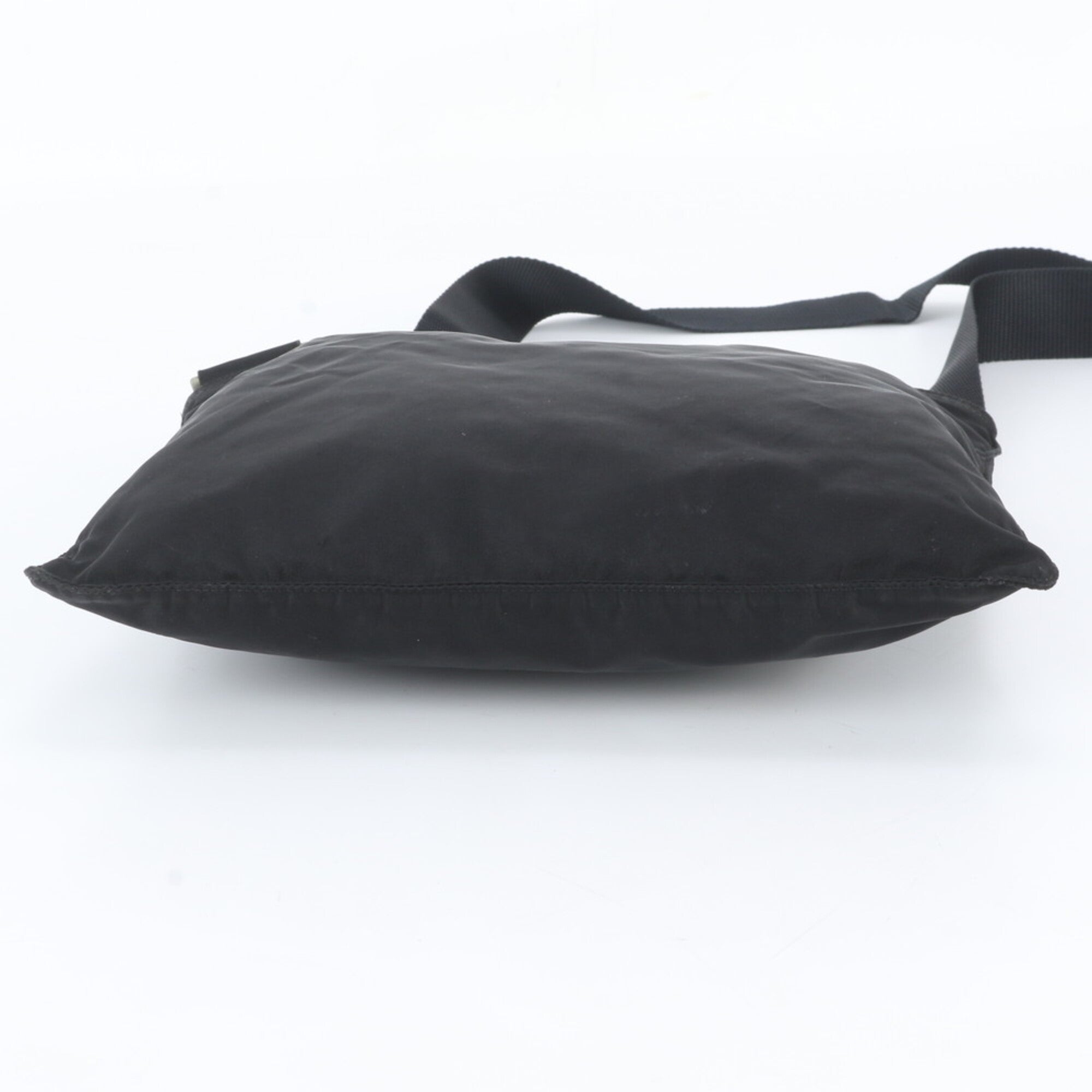 Prada Black Messenger Bag Shoulder Bag (Pre-Owned)