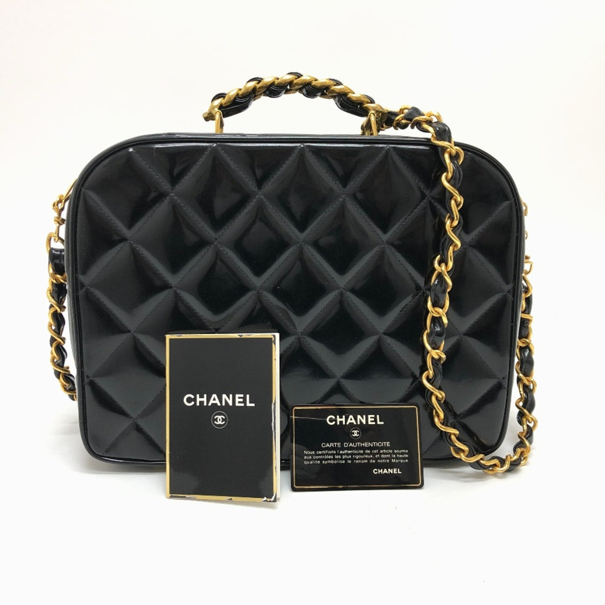 Chanel Black Patent Leather Handbag (Pre-Owned)