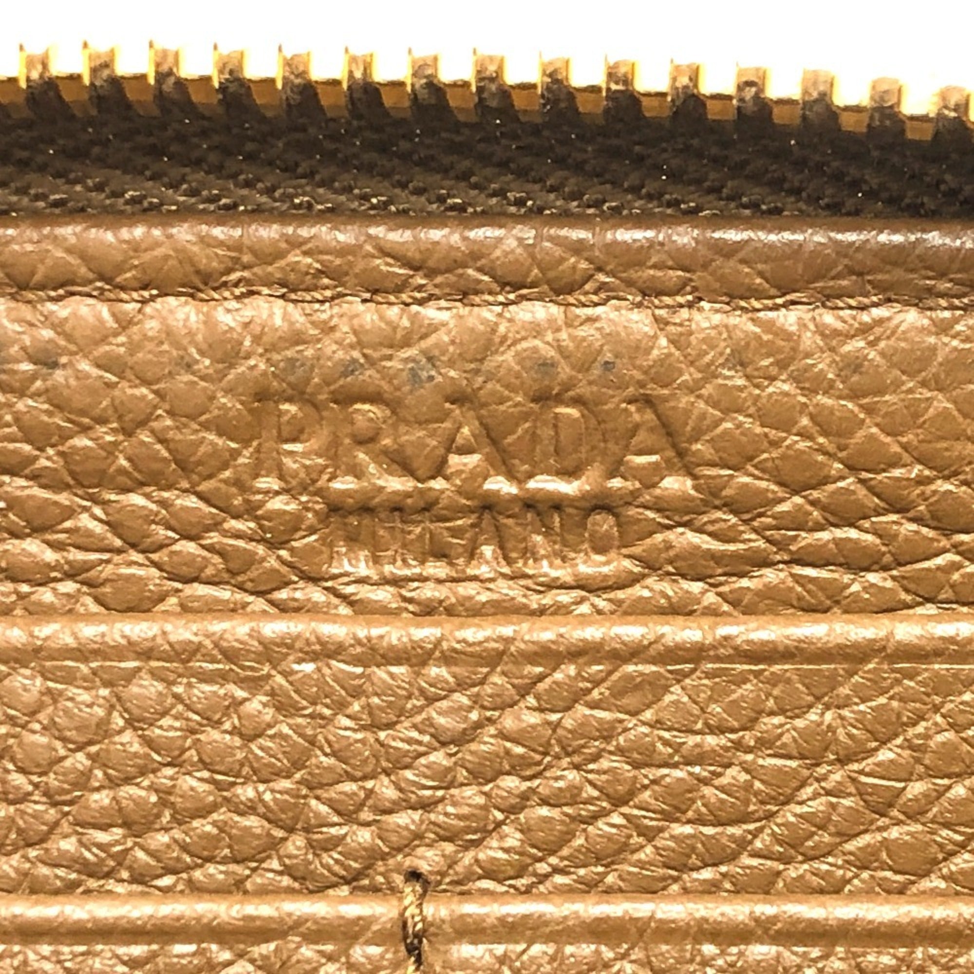 Prada Brown Leather Long Wallet (Bi-Fold) (Pre-Owned)