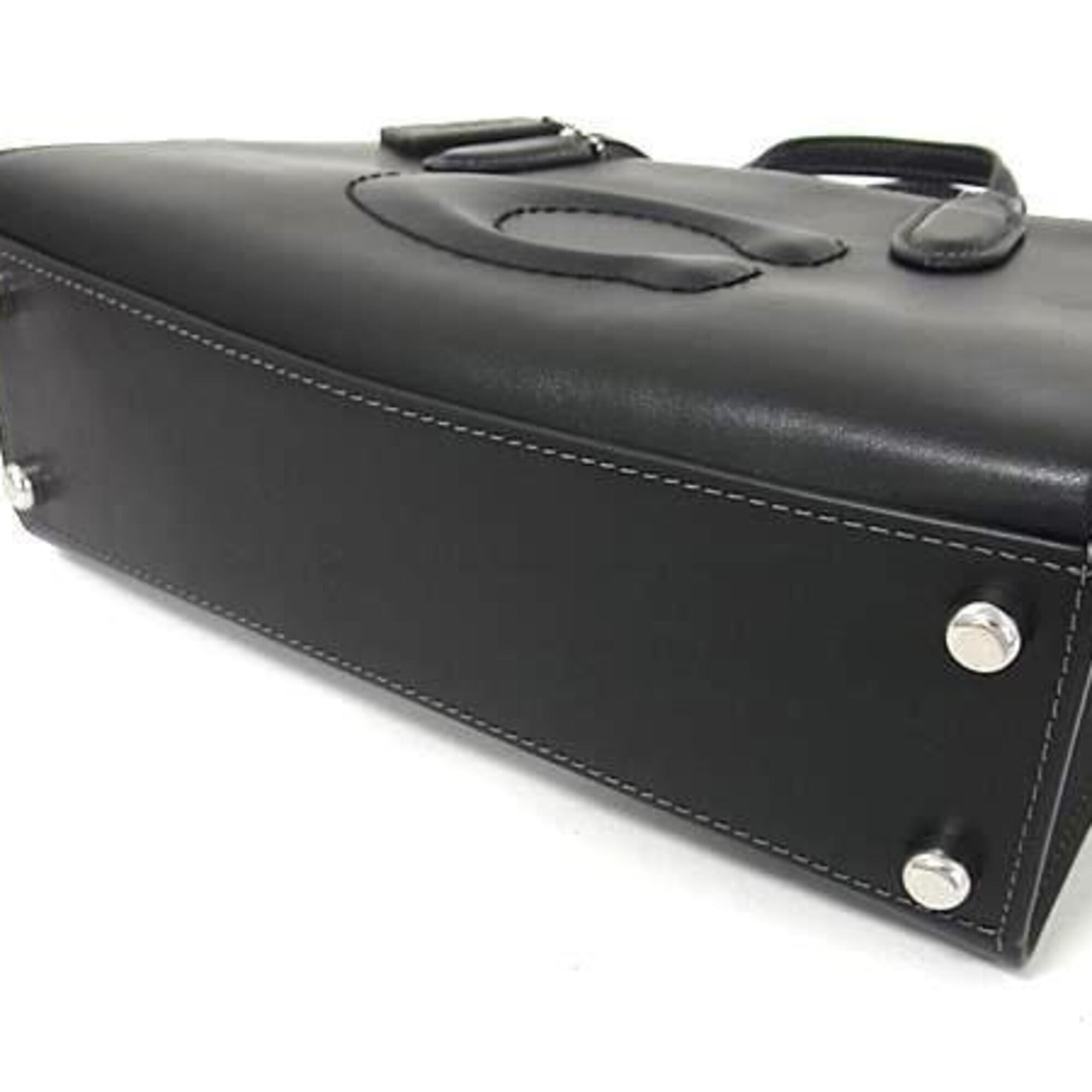 Coach Black Leather Handbag (Pre-Owned)
