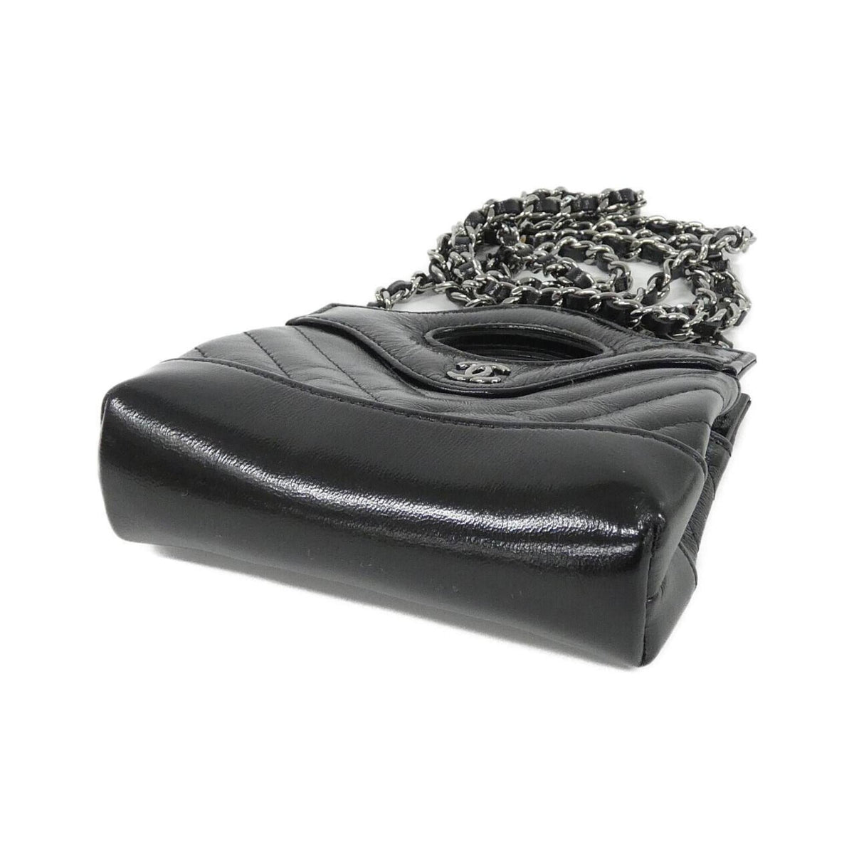 Chanel Black Leather Handbag Shoulder Bag (Pre-Owned)