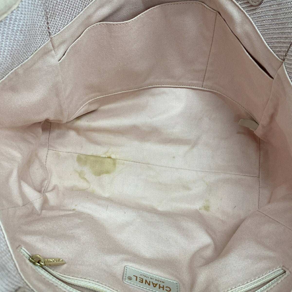 Chanel Pink Canvas Tote Bag (Pre-Owned)