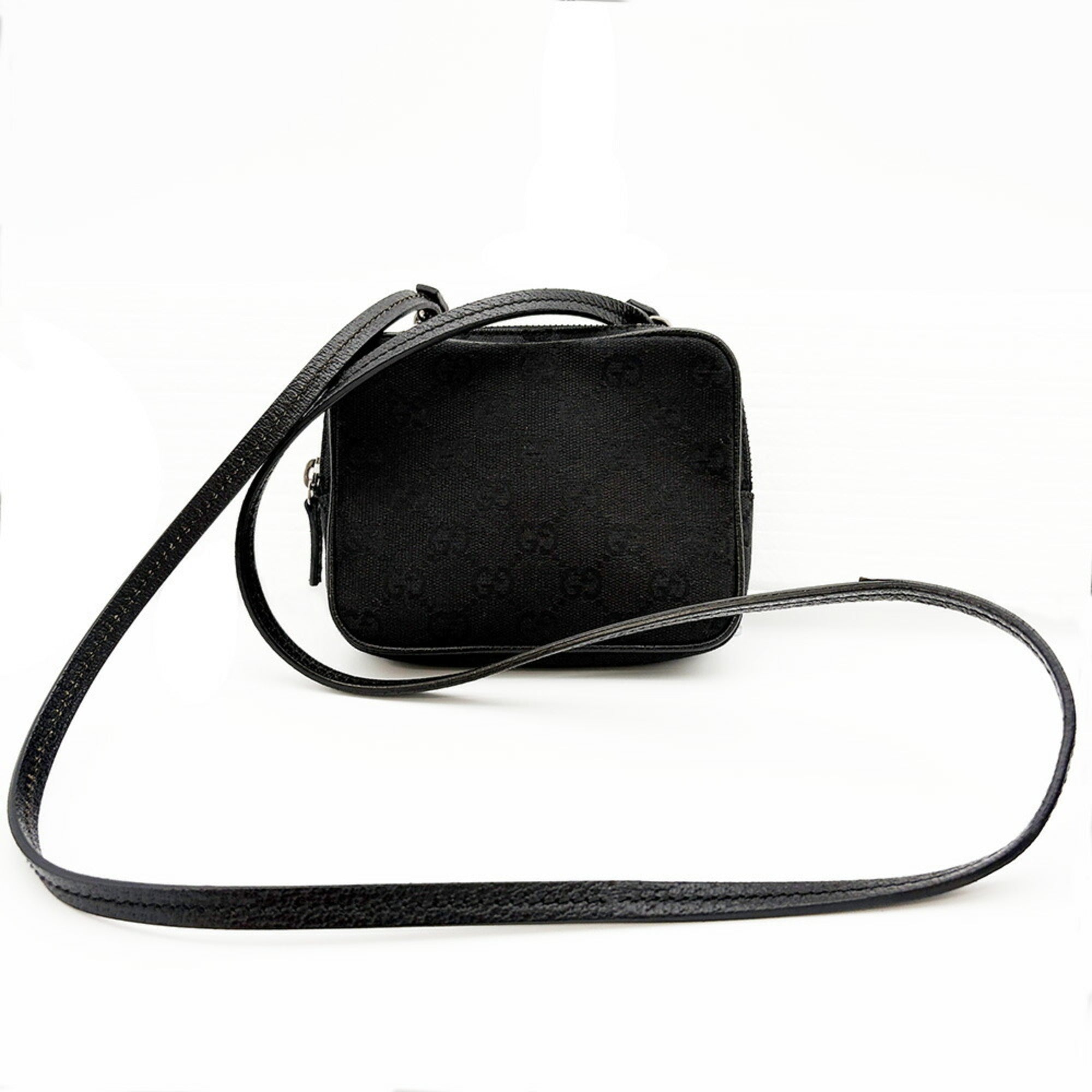 Gucci Gg Canvas Black Gg Canvas Leather Shoulder Bag (Pre-Owned)