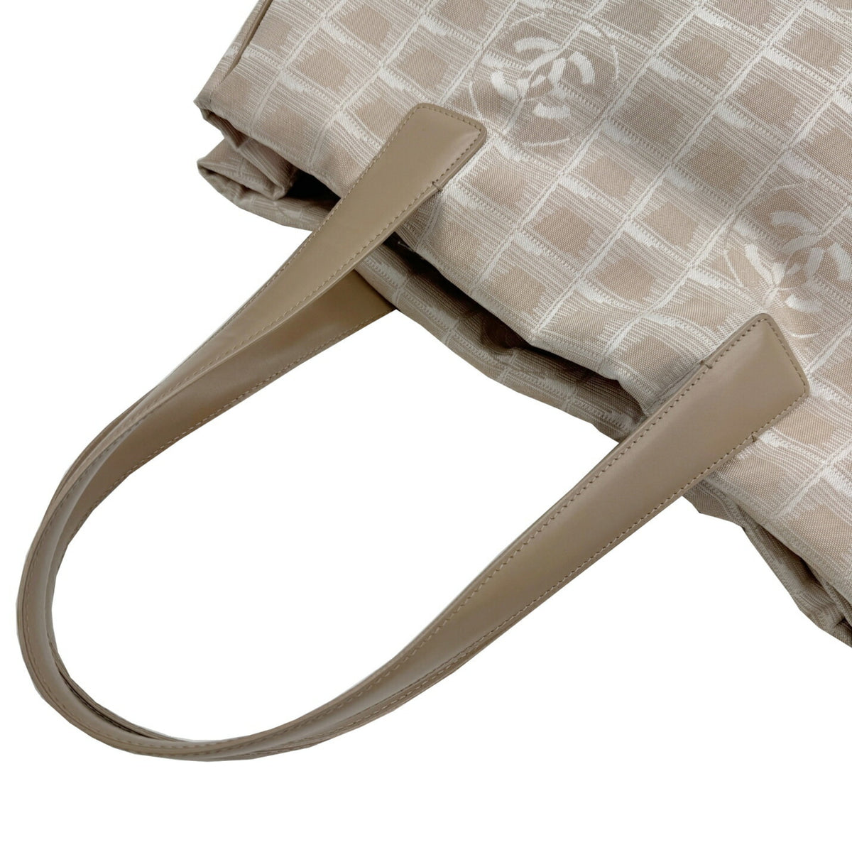 Chanel Beige New Travel Line Tote Bag (Pre-Owned)
