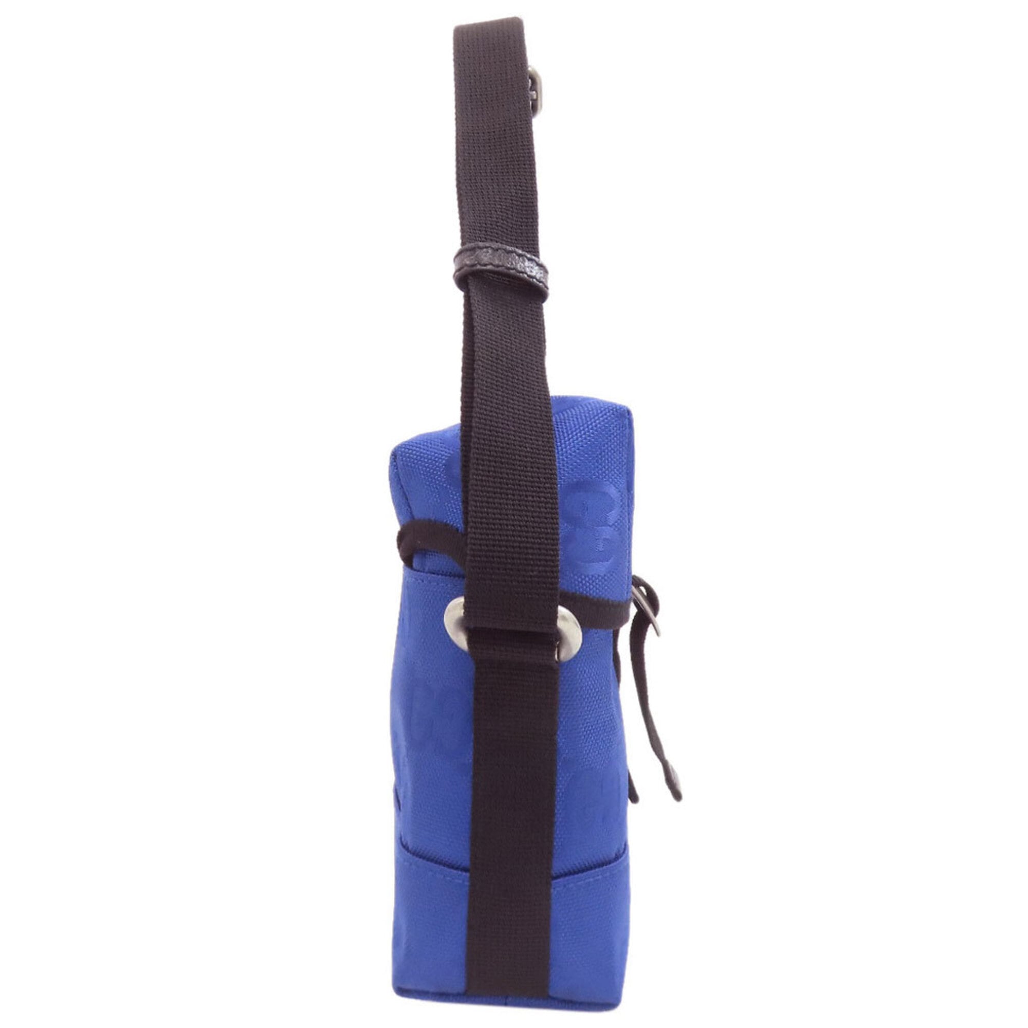 Gucci Blue Nylon Shoulder Bag (Pre-Owned)