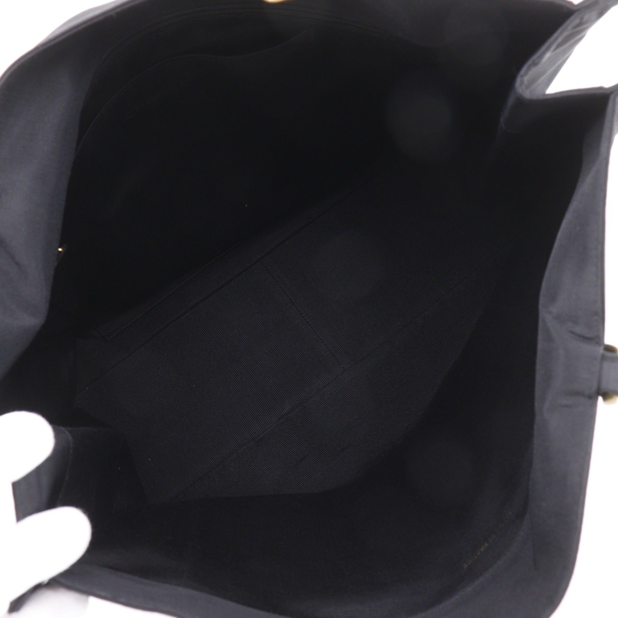 Chanel Black Nylon Tote Bag (Pre-Owned)