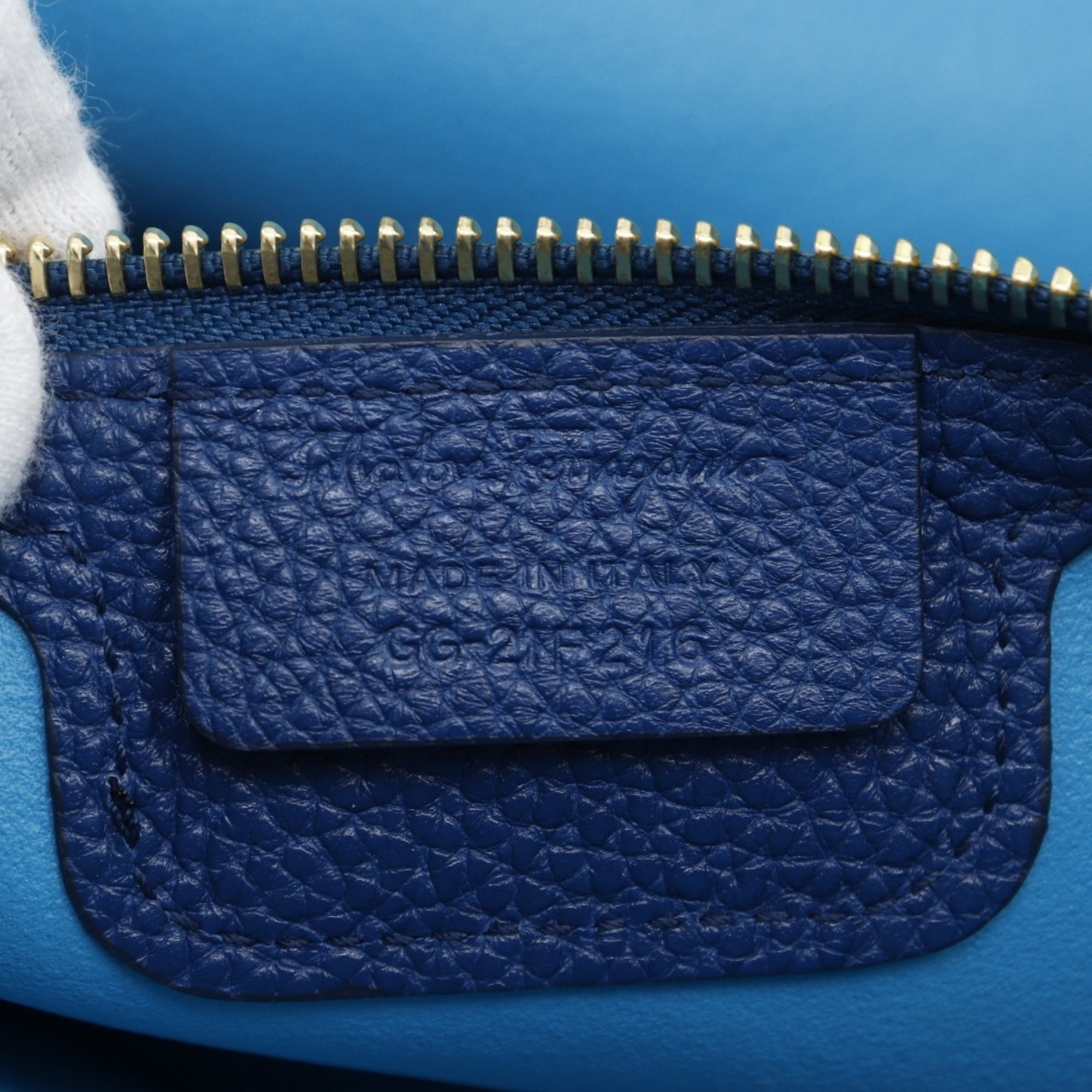 Salvatore Ferragamo Blue Leather Tote Bag (Pre-Owned)