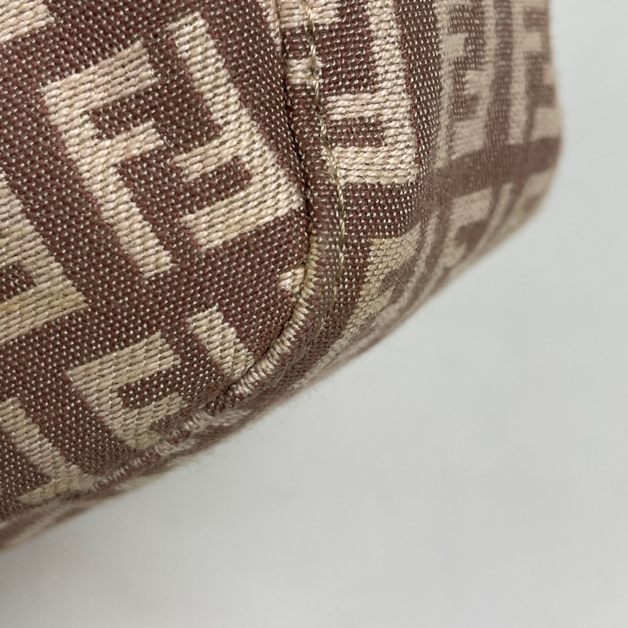 Fendi Pink Canvas Leather Shoulder Bag (Pre-Owned)