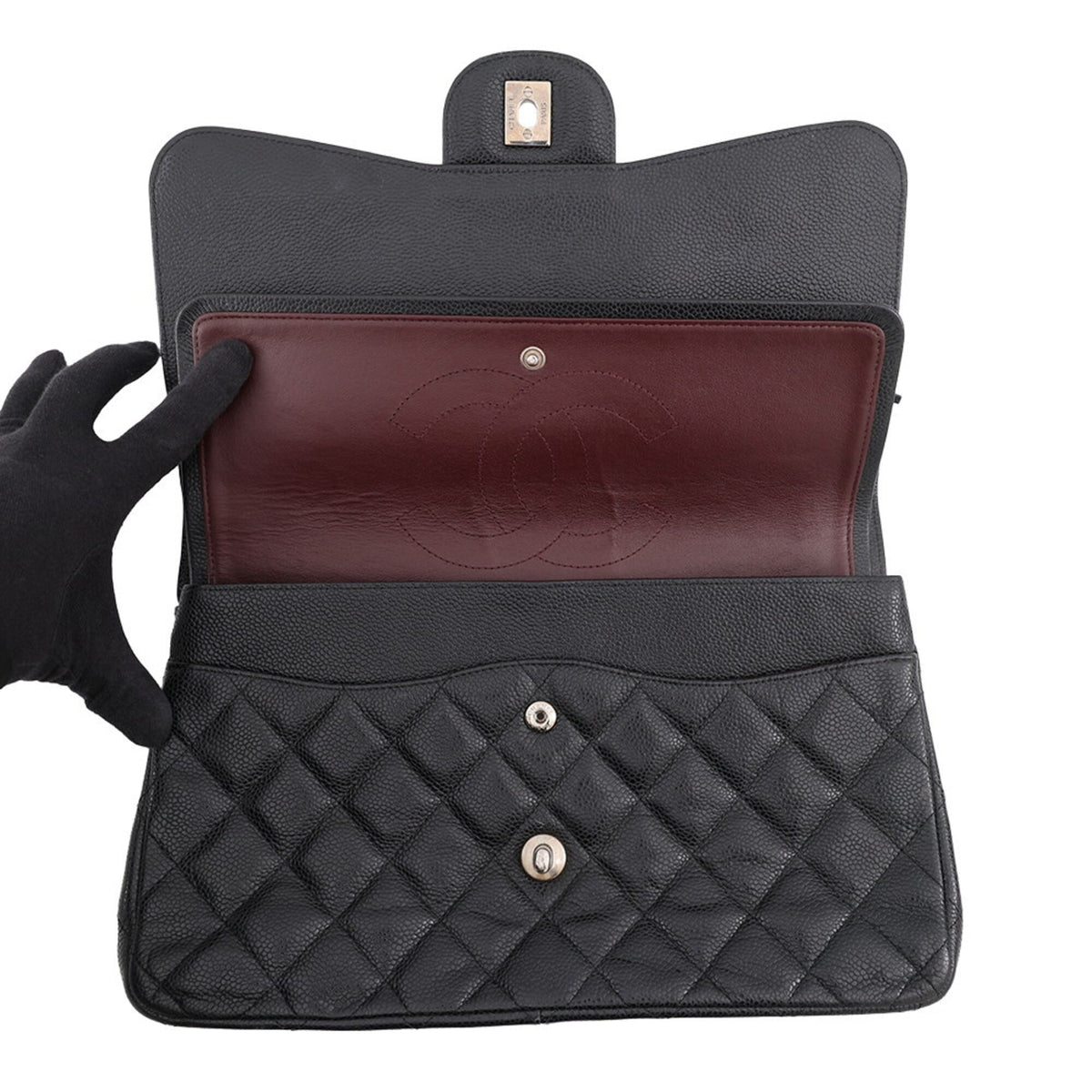 Chanel Matelasse Black Grained Calfskin Handbag Shoulder Bag (Pre-Owned)
