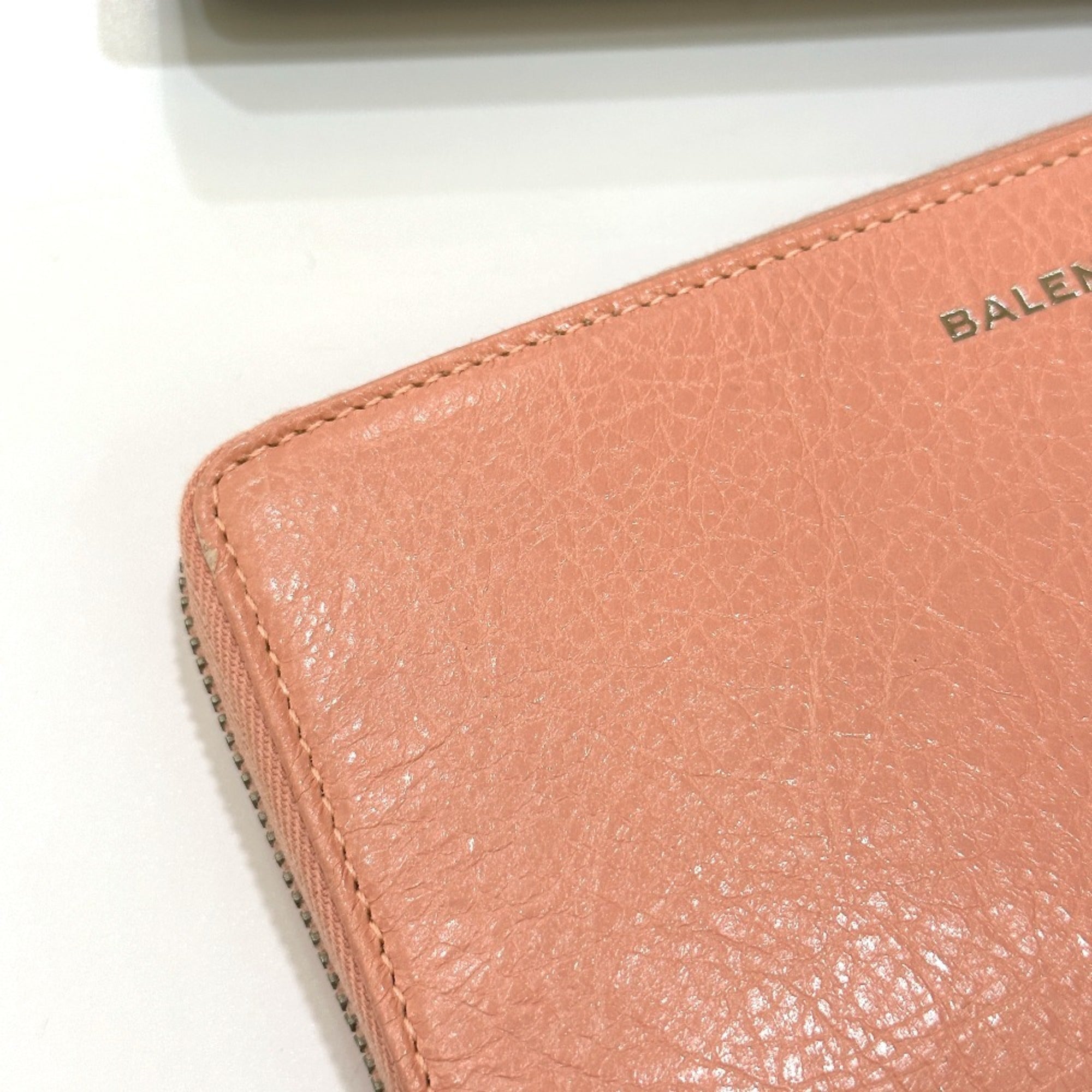 Balenciaga Pink Beige Leather Long Wallet (Bi-Fold) (Pre-Owned)