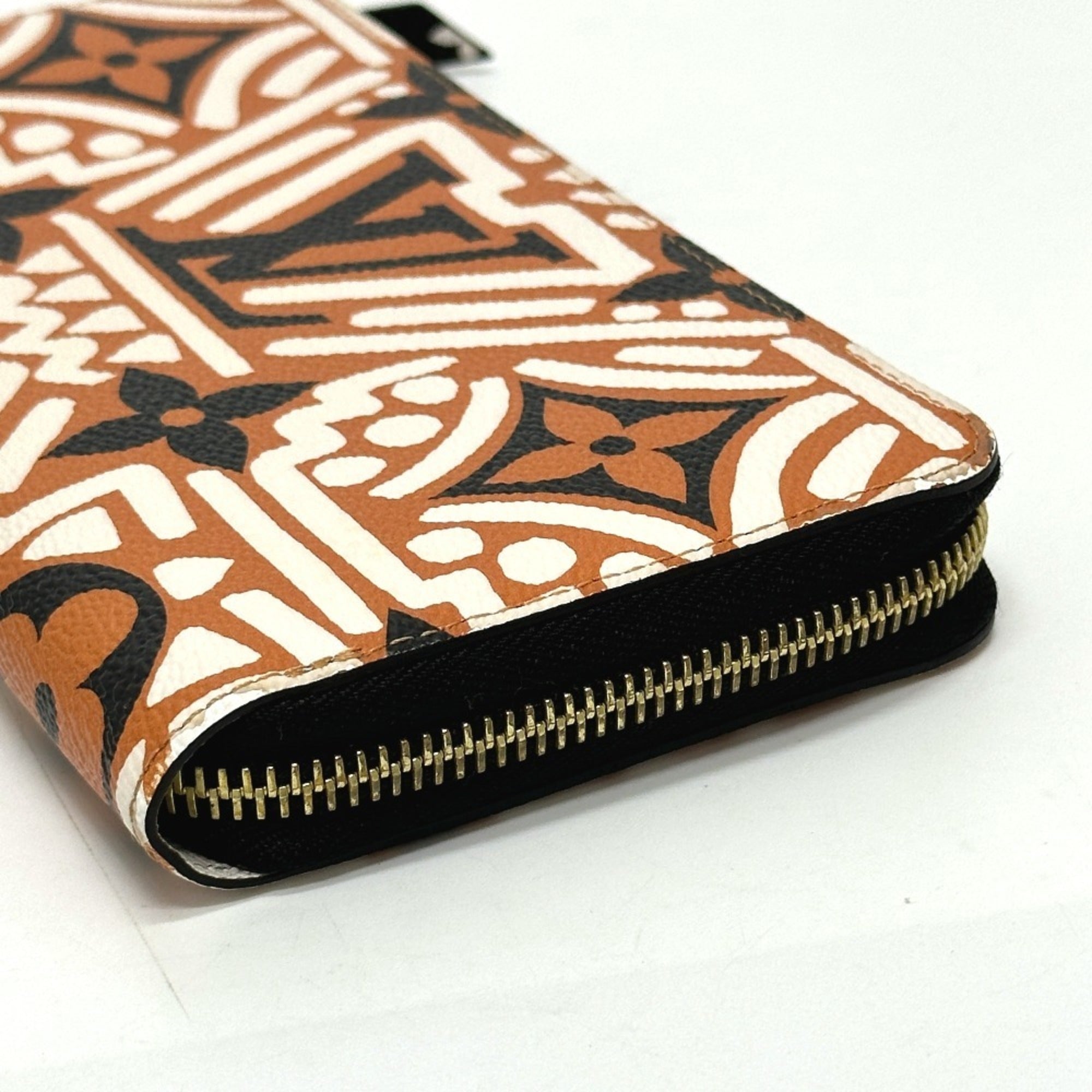 Louis Vuitton Monogram Graffiti Brown Monogram Long Wallet (Bi-Fold) (Pre-Owned)