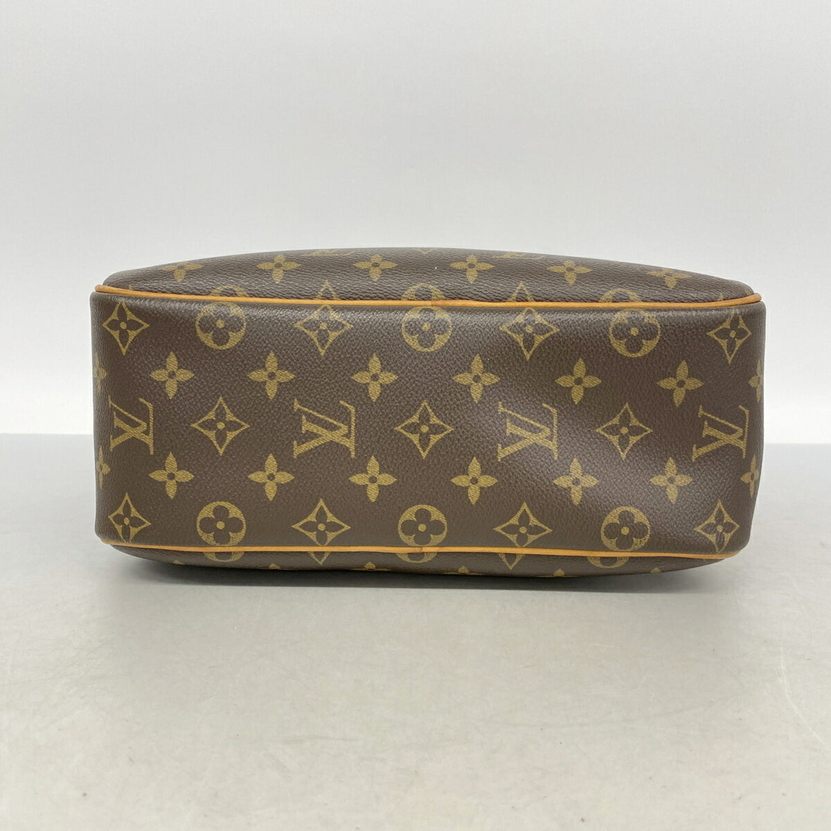 Louis Vuitton Brown Handbag (Pre-Owned)