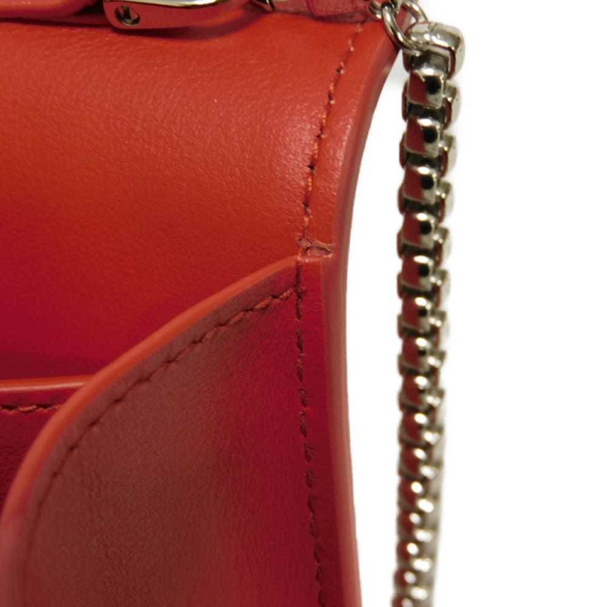 Salvatore Ferragamo Red Color Leather Shoulder Bag (Pre-Owned)