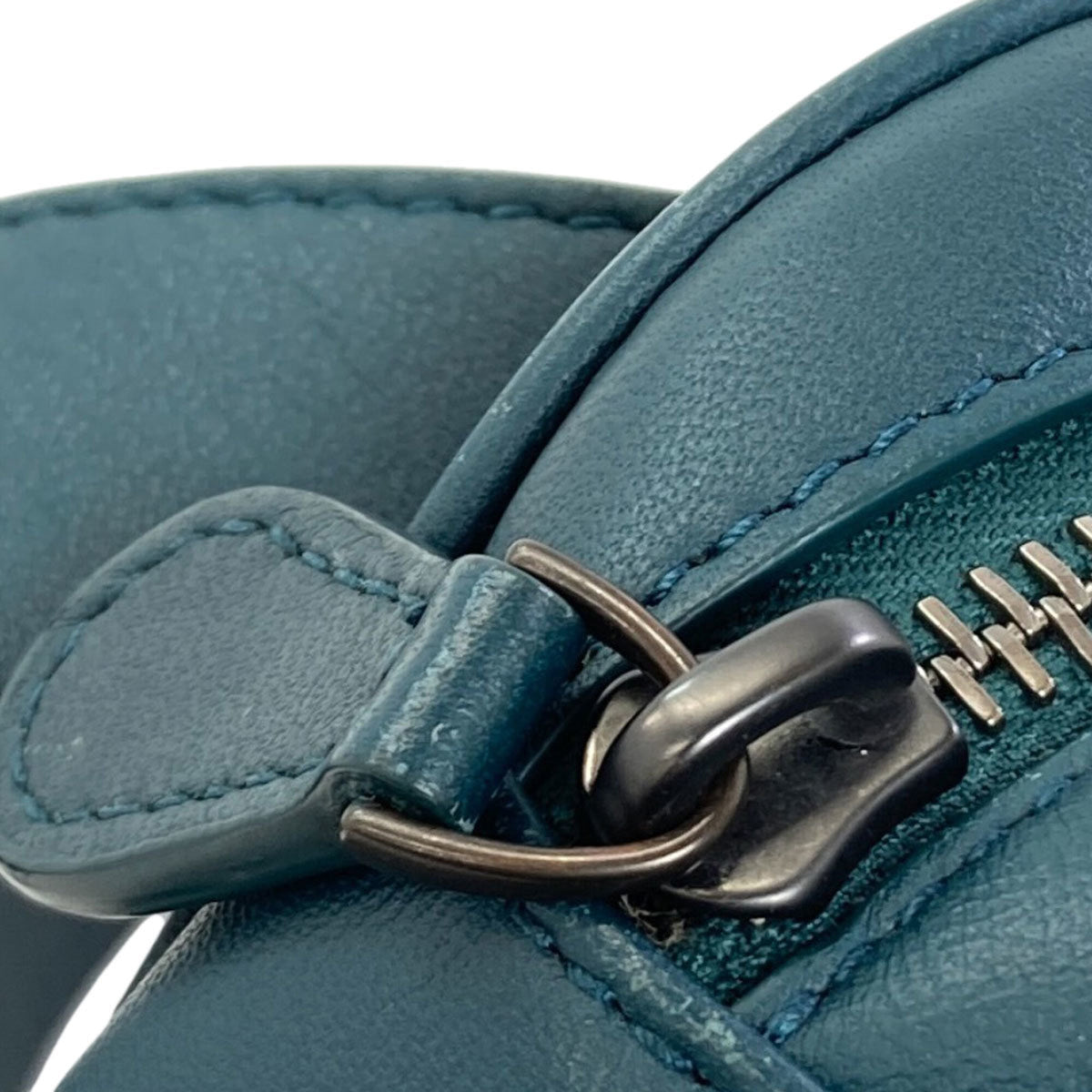 Bottega Veneta Intrecciato Green Leather Fanny Pack (Pre-Owned)