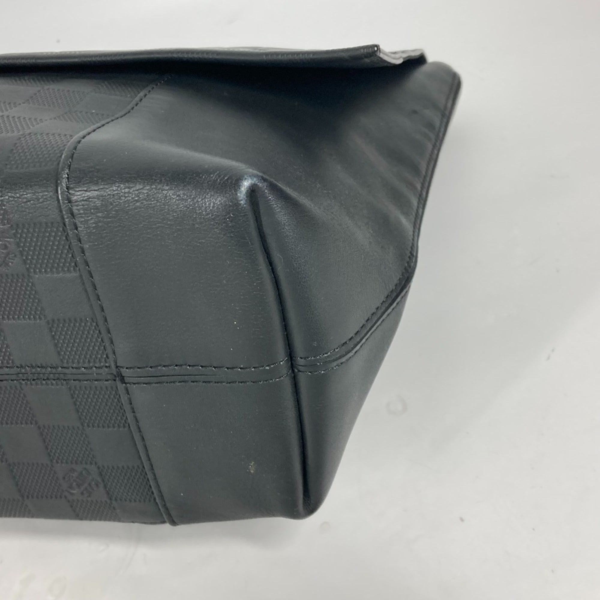 Louis Vuitton Black Onyx Damier Infini Handbag (Pre-Owned)