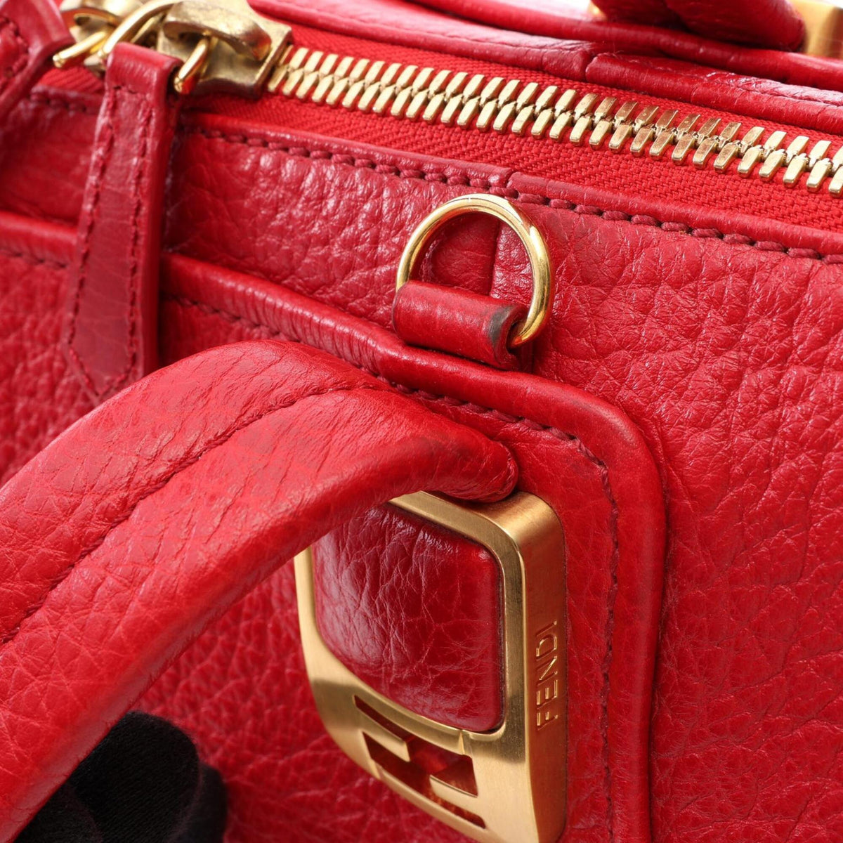 Fendi Red Color Leather Handbag (Pre-Owned)