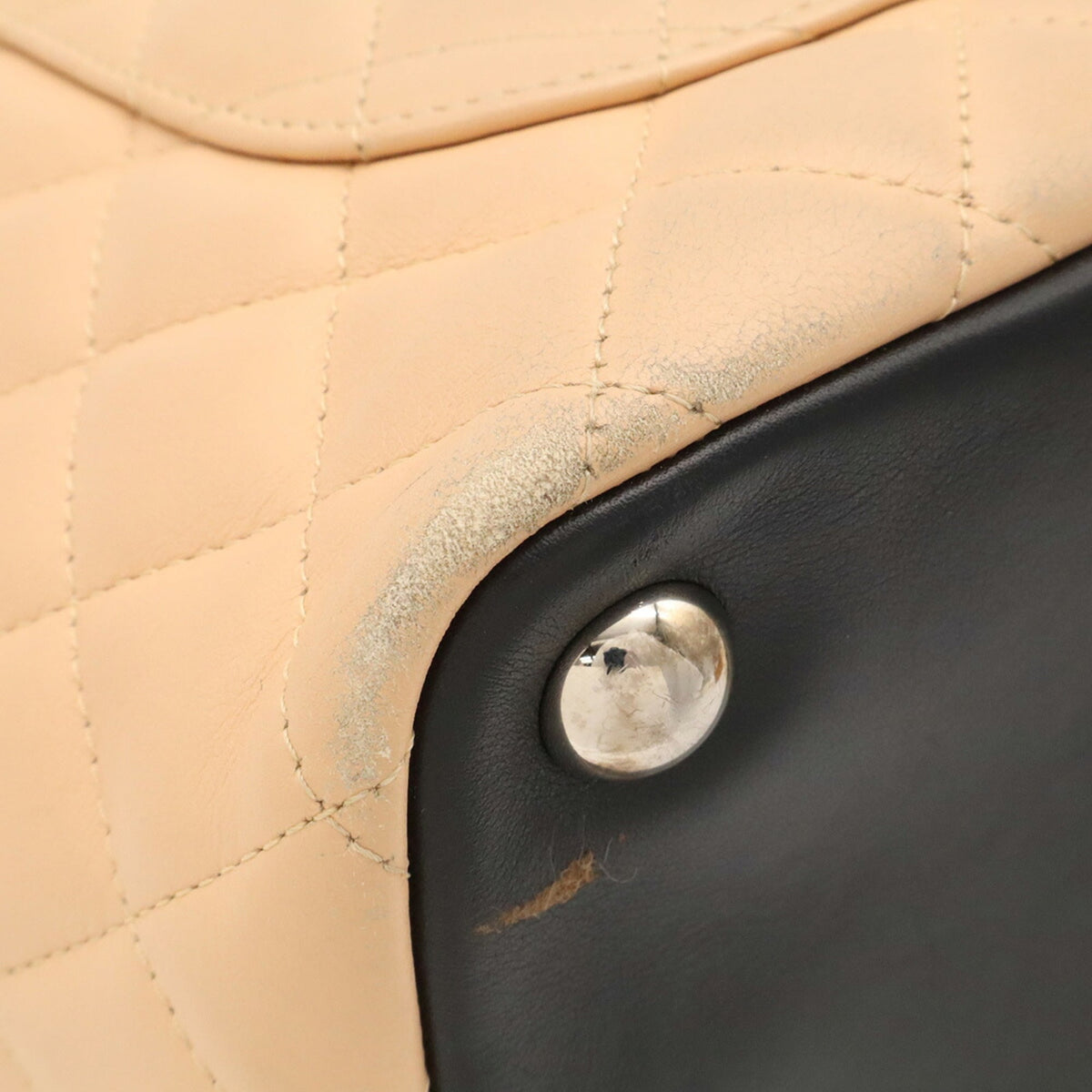 Chanel Beige Black Leather Shoulder Bag Tote Bag (Pre-Owned)