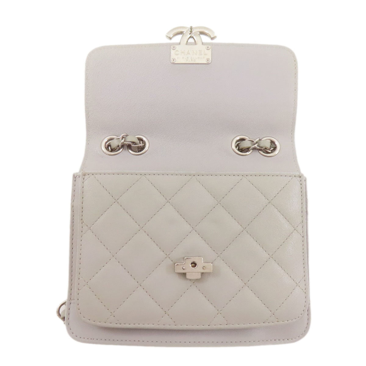 Chanel Gray Shoulder Bag (Pre-Owned)