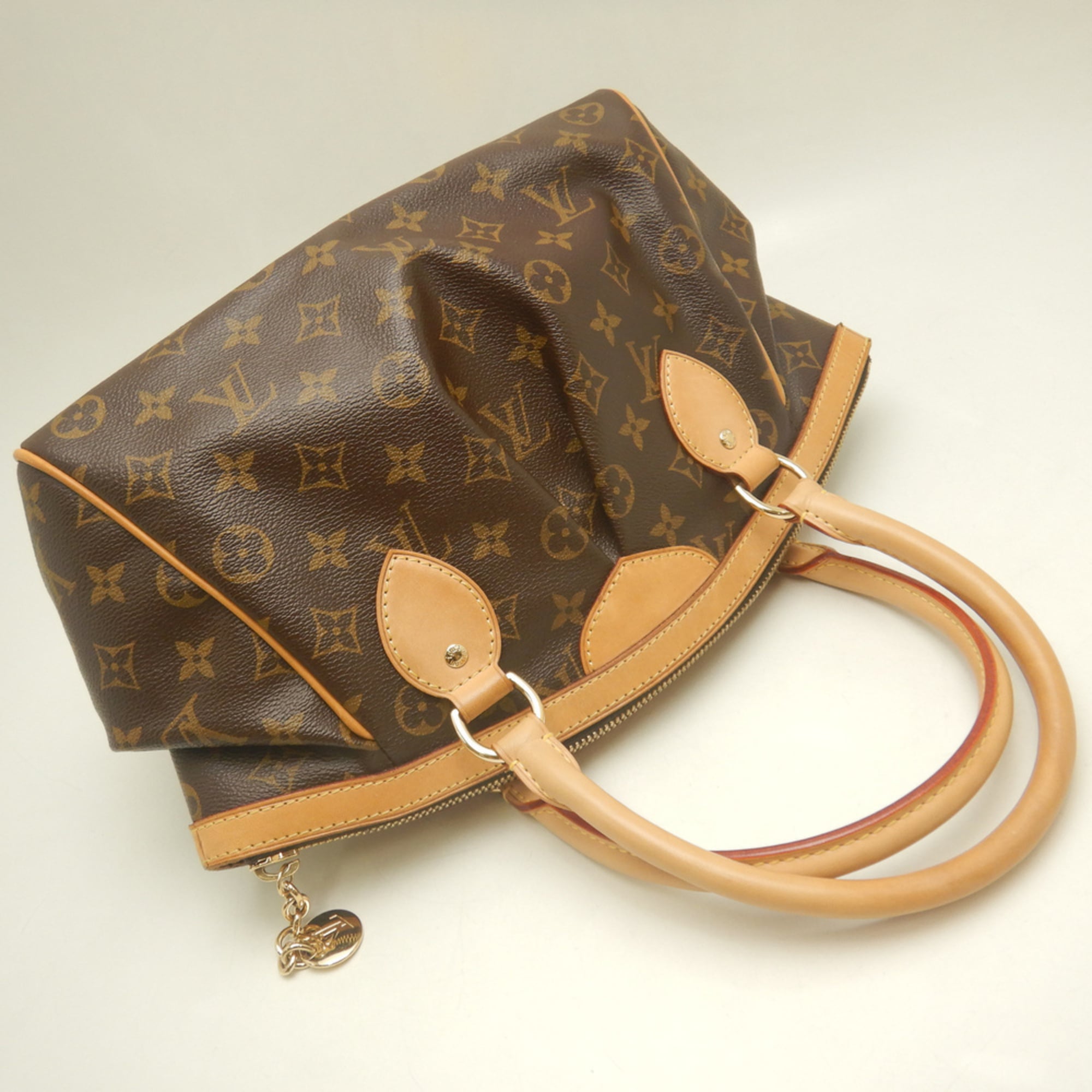 Louis Vuitton Brown Monogram Canvas Handbag (Pre-Owned)