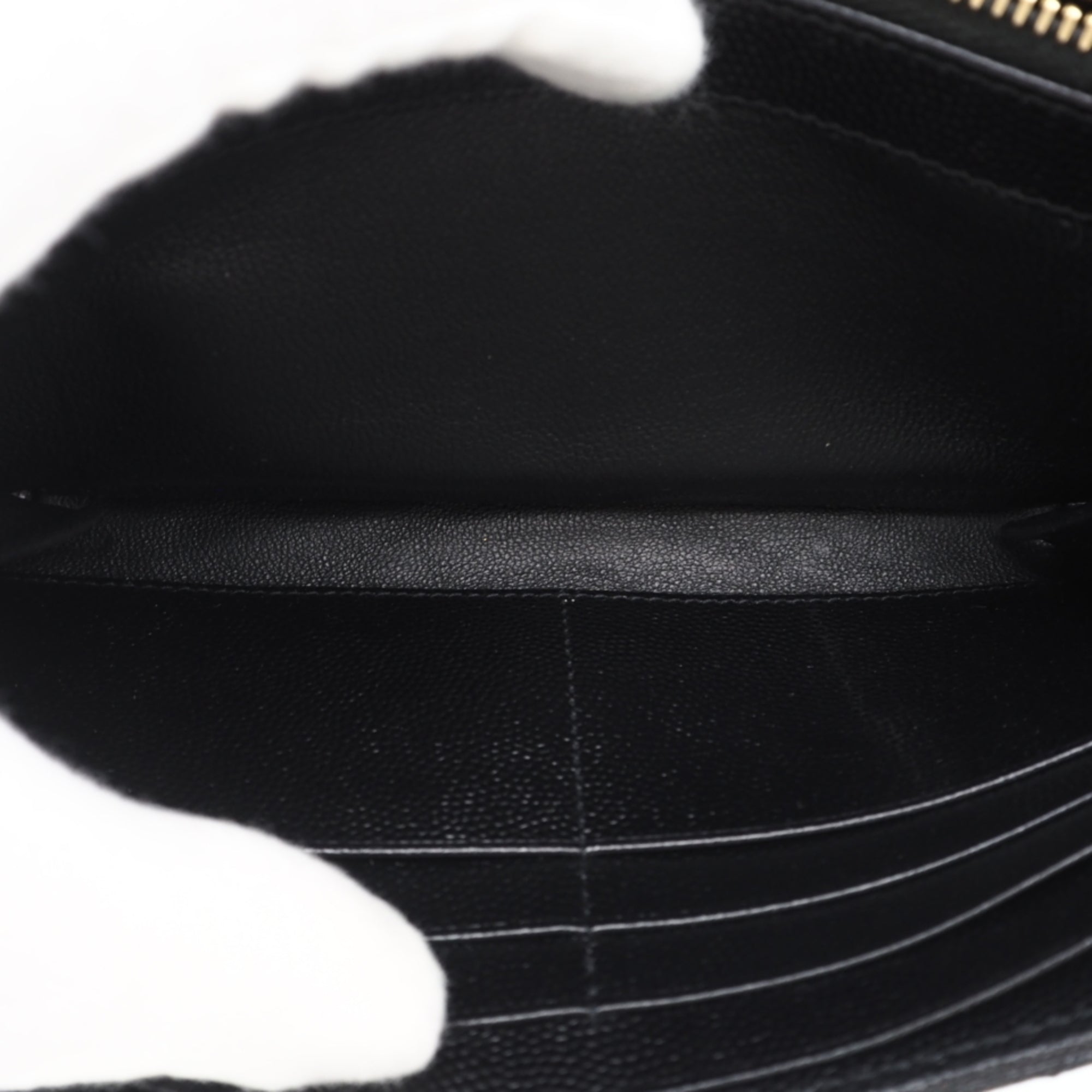Yves Saint Laurent Black Leather Long Wallet (Bi-Fold) (Pre-Owned)