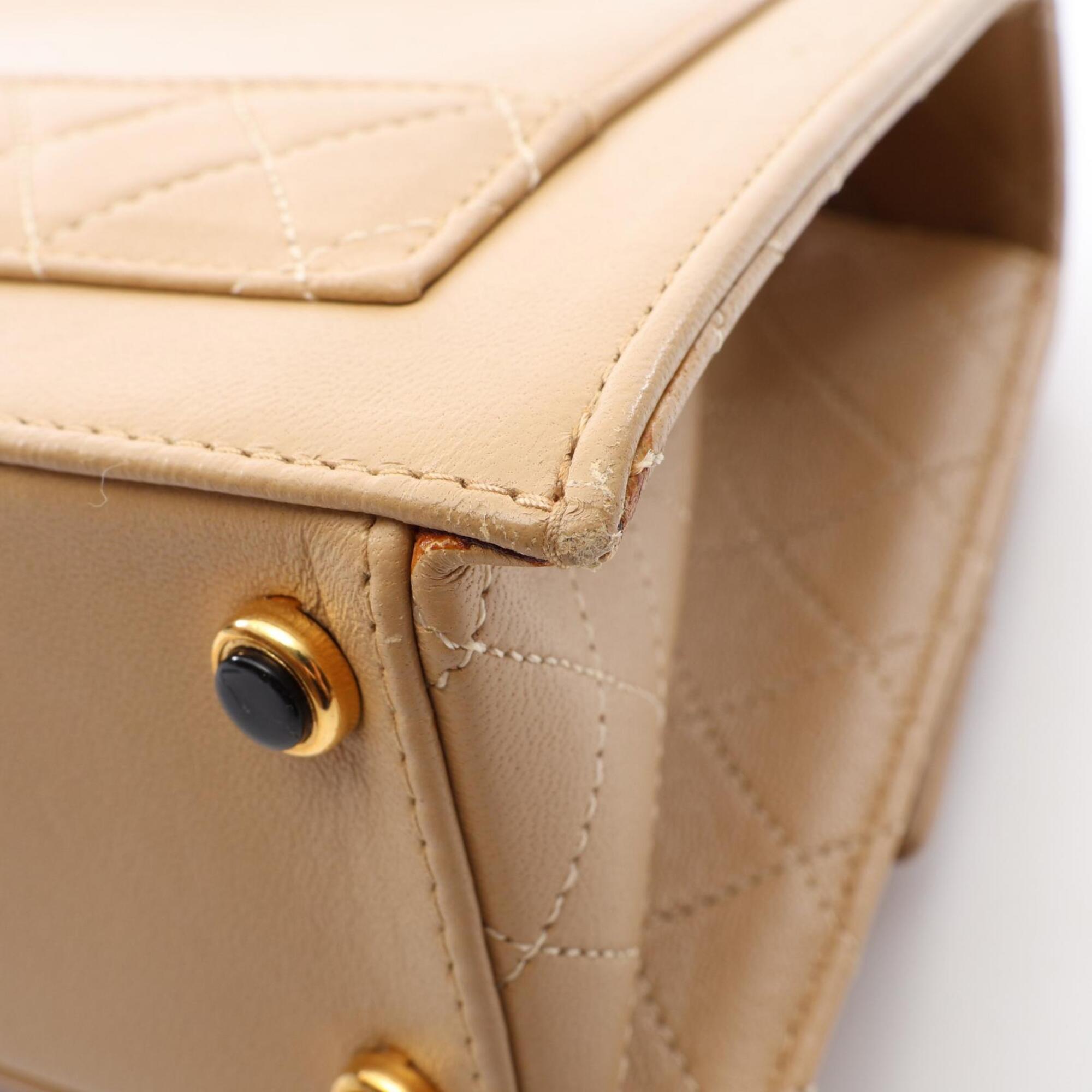 Chanel Beige Leather Handbag Shoulder Bag (Pre-Owned)