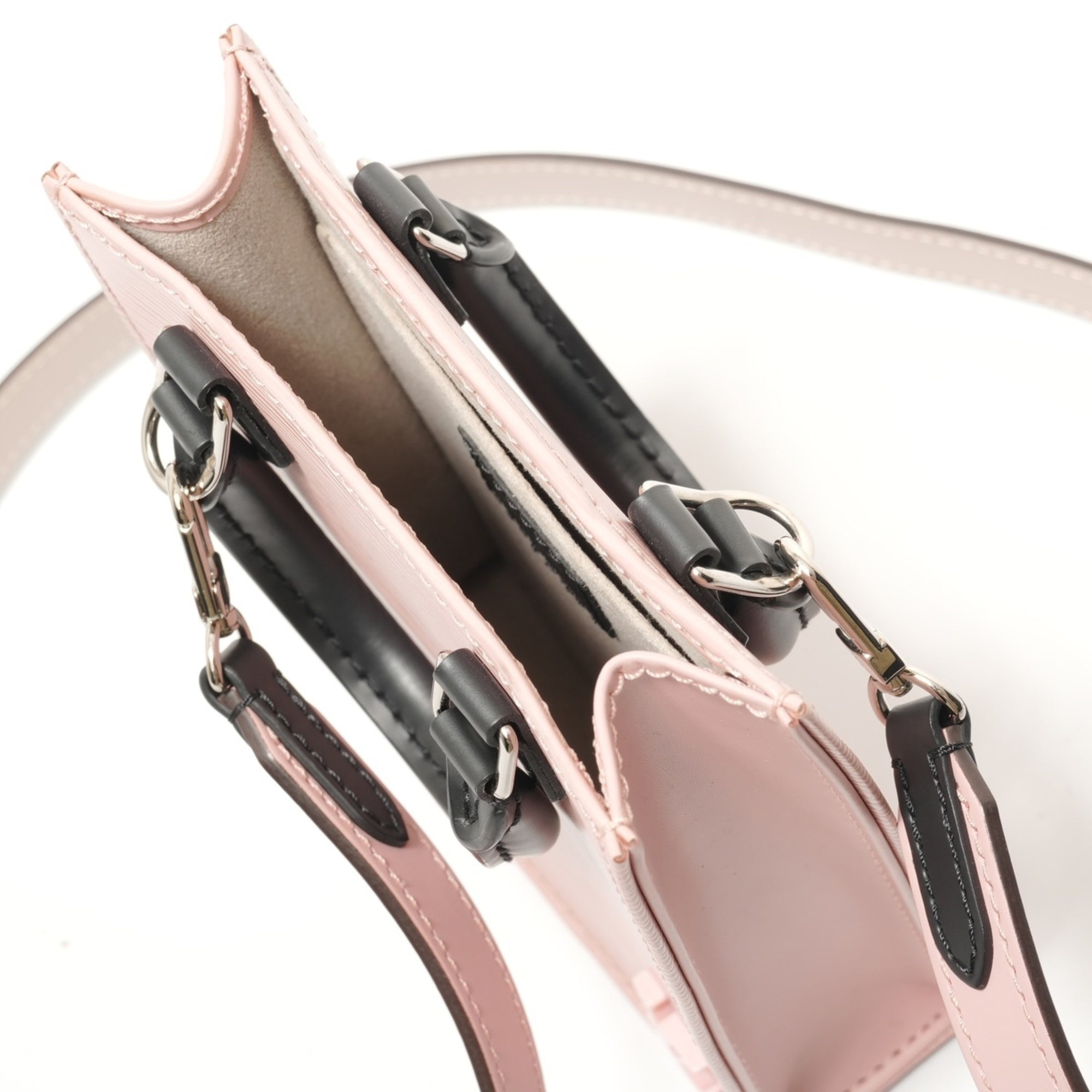 Louis Vuitton Pink Shoulder Bag (Pre-Owned)
