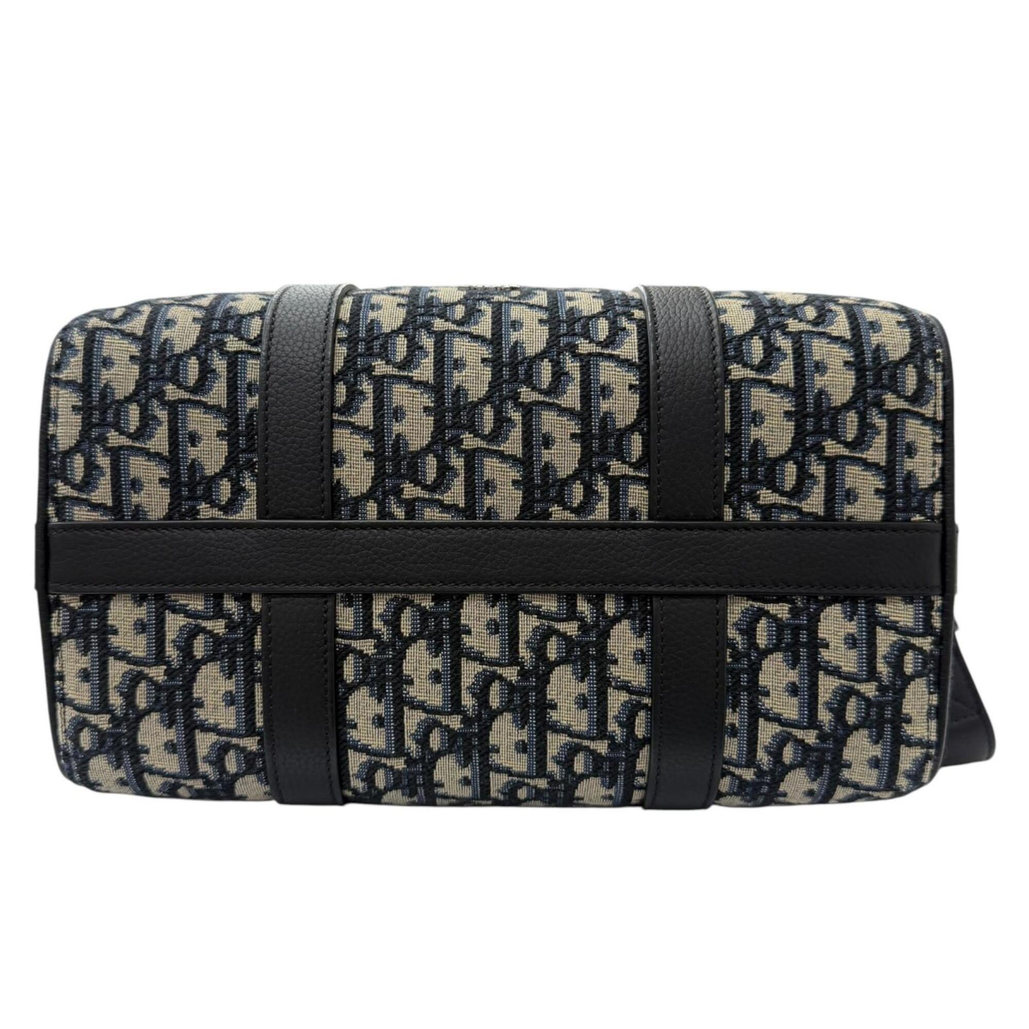 Dior Homme Beige Navy Leather Shoulder Bag (Pre-Owned)