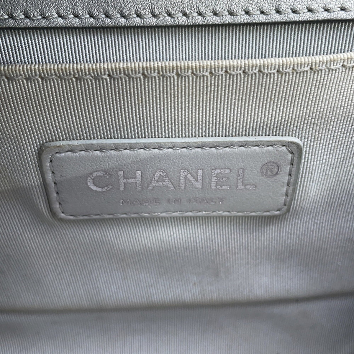 Chanel Matelasse Silver Turquoise Leather Handbag Shoulder Bag (Pre-Owned)