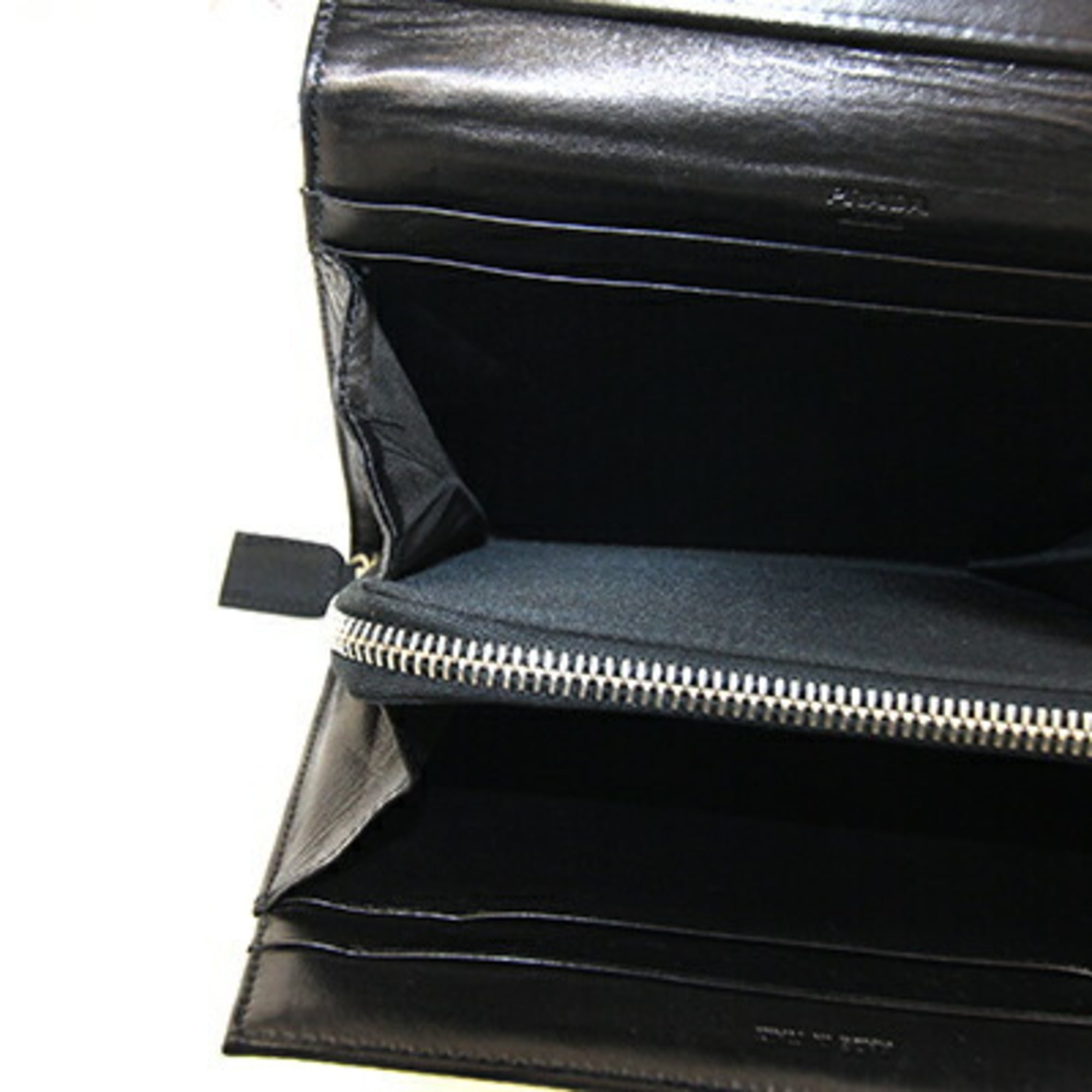 Prada Black Nylon Leather Pochette Shoulder Bag (Pre-Owned)