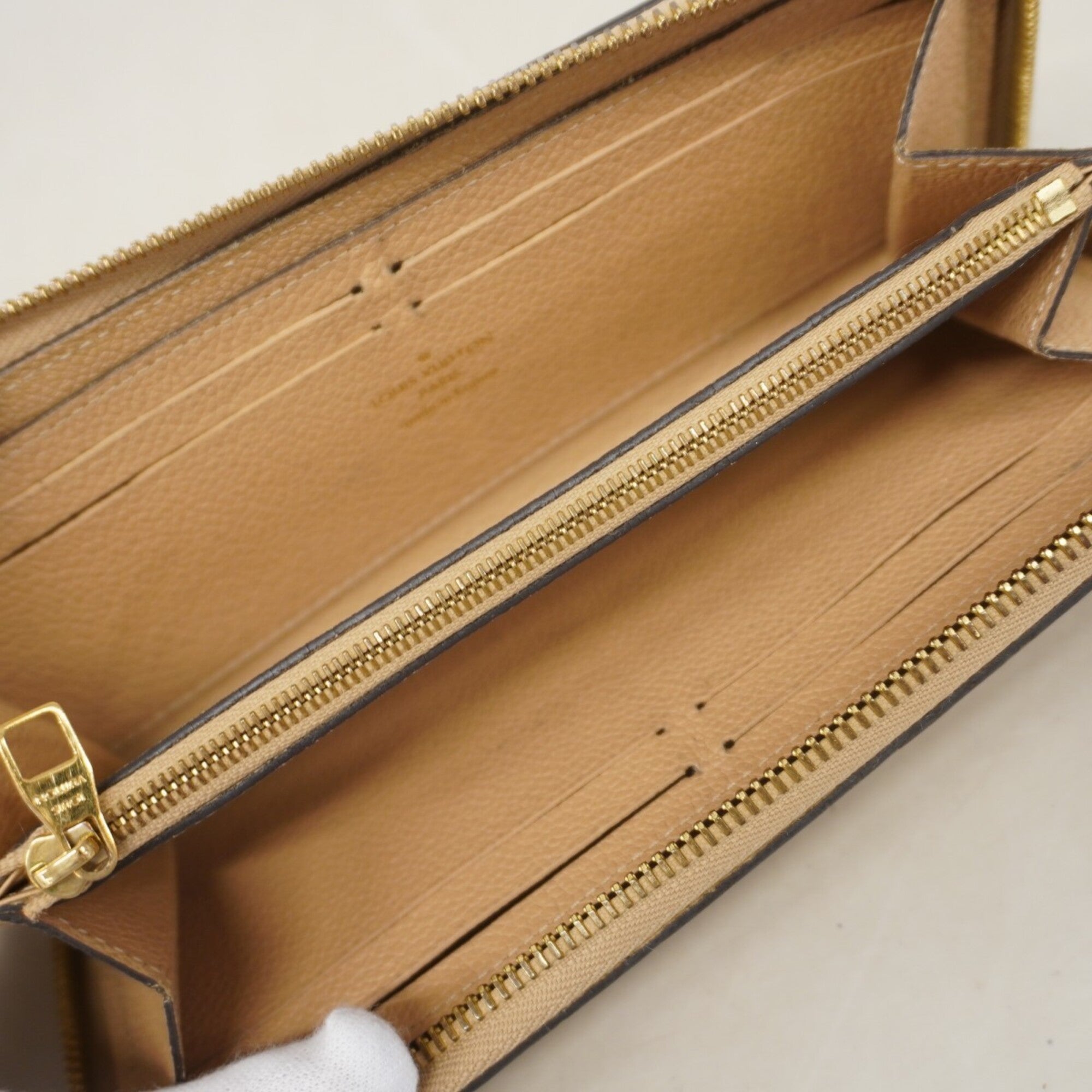 Louis Vuitton Dune Long Wallet (Bi-Fold) (Pre-Owned)