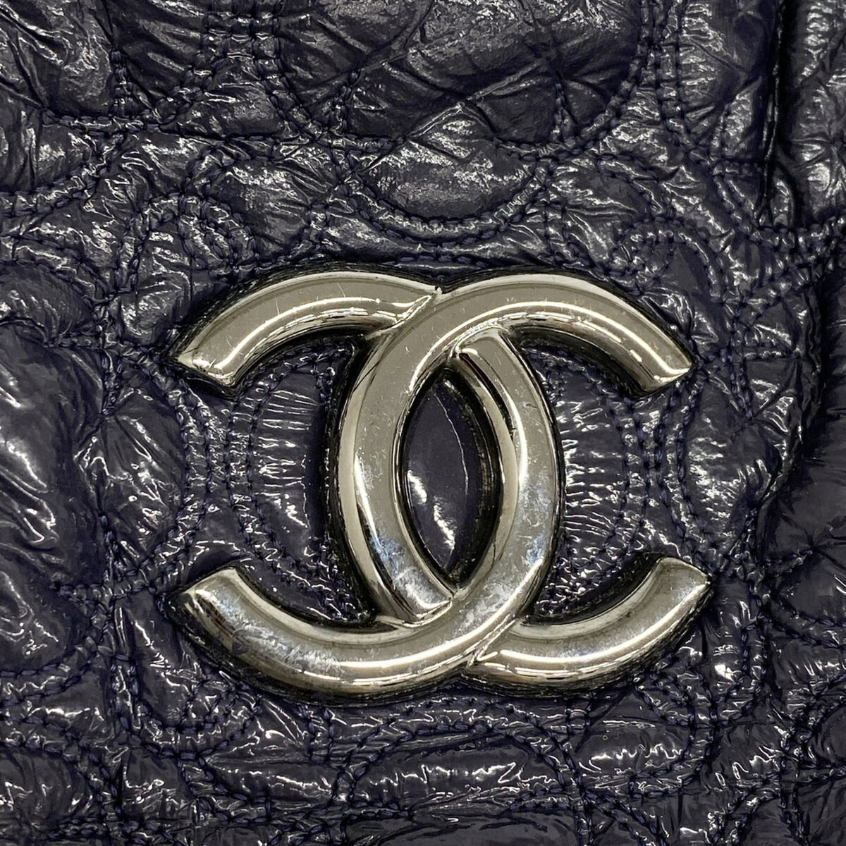 Chanel Navy Leather Shoulder Bag (Pre-Owned)