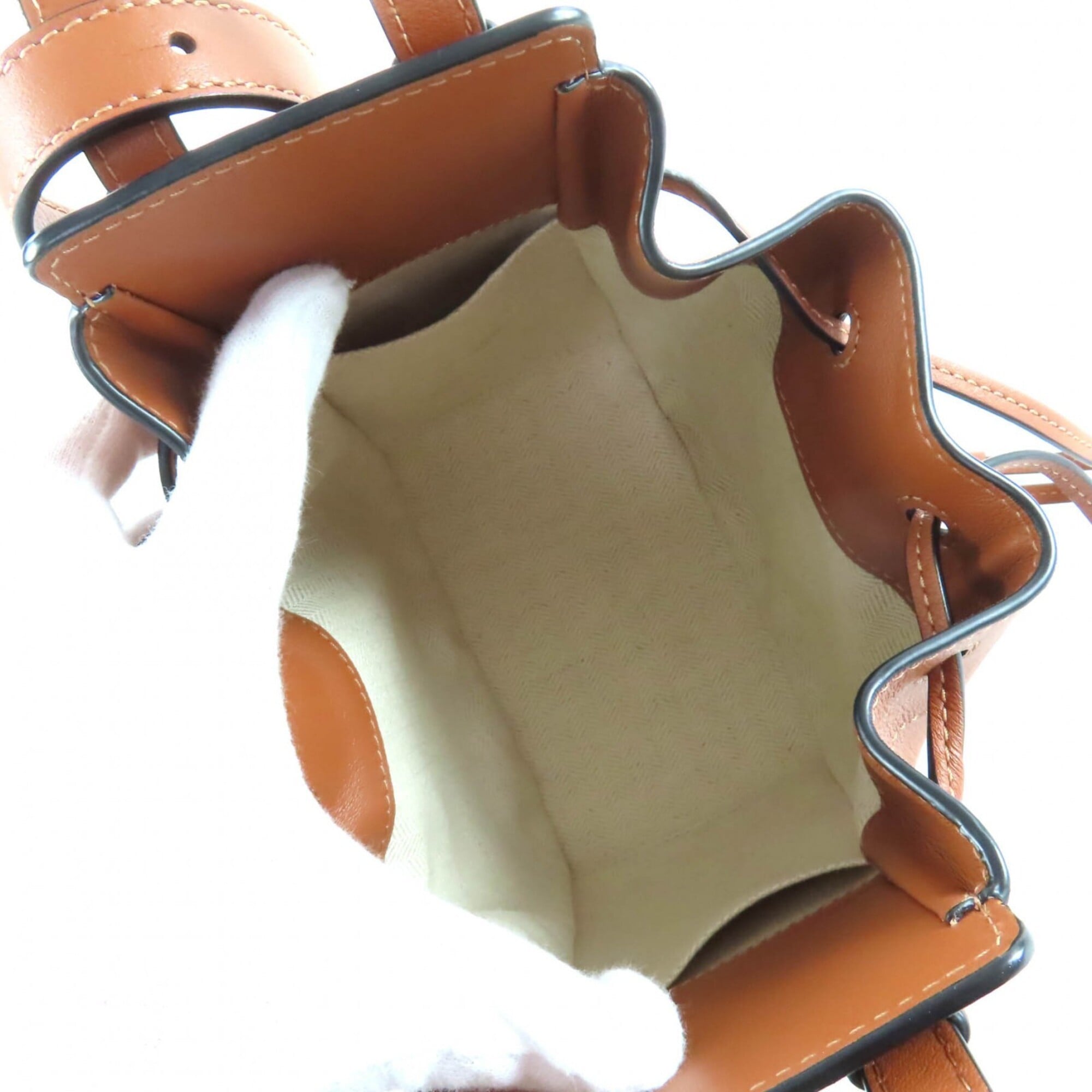 Loewe Hammock Leather Shoulder Bag (Pre-Owned)