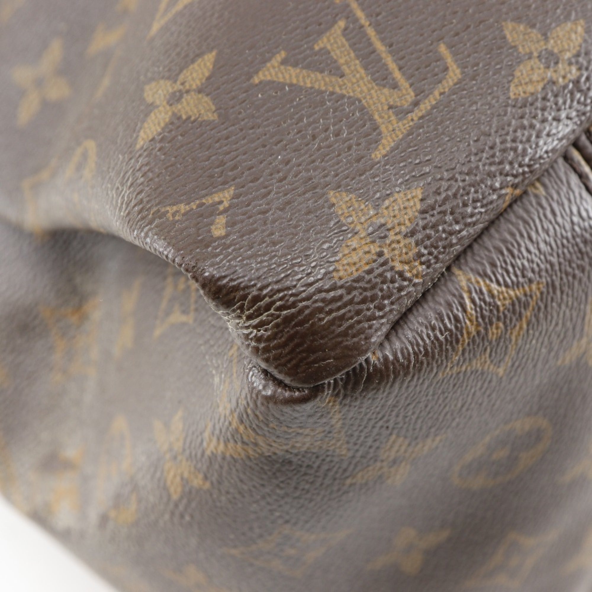 Louis Vuitton Brown Monogram Monogram Shoulder Bag (Pre-Owned)