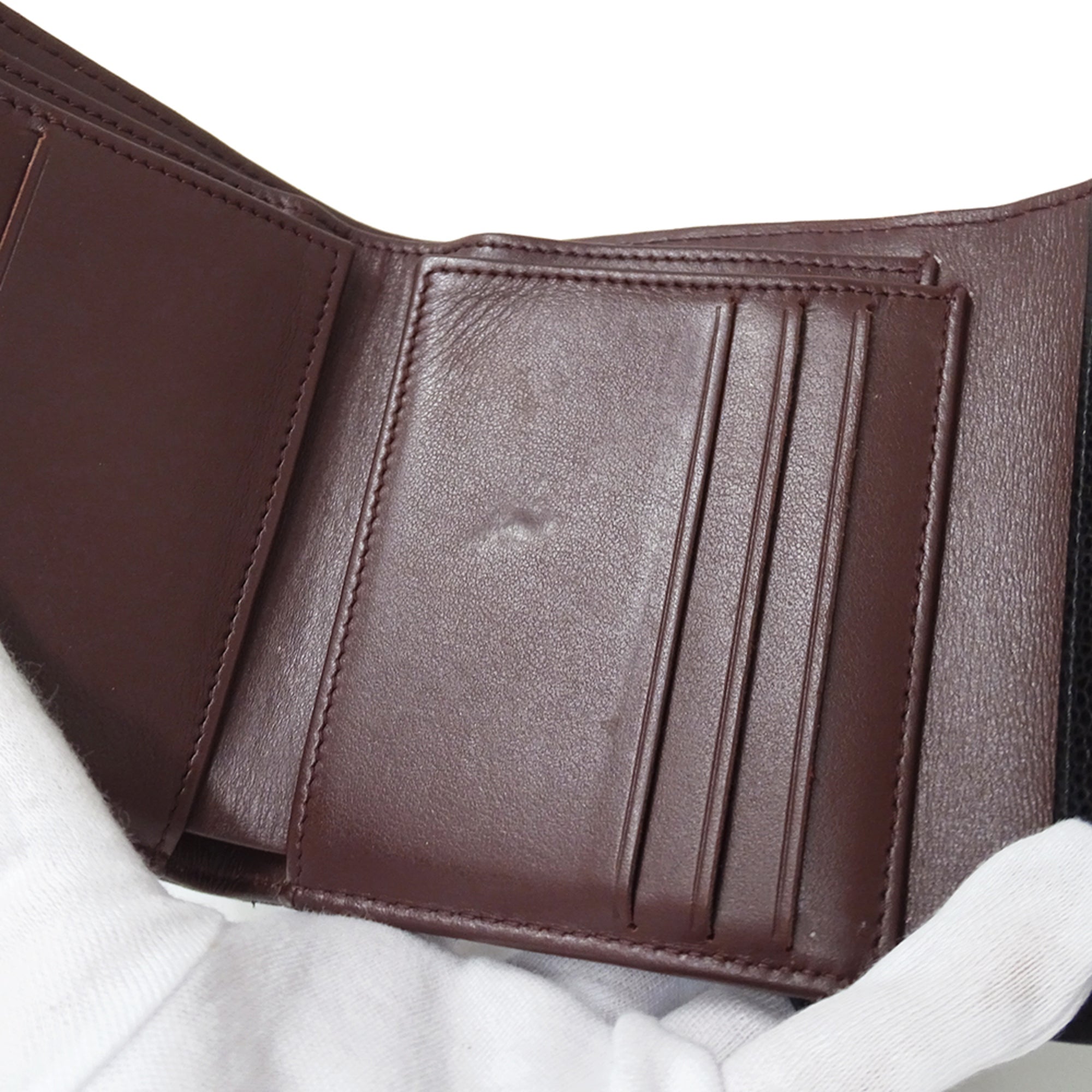 Chanel Black Grained Calfskin Wallet (Bi-Fold) (Pre-Owned)