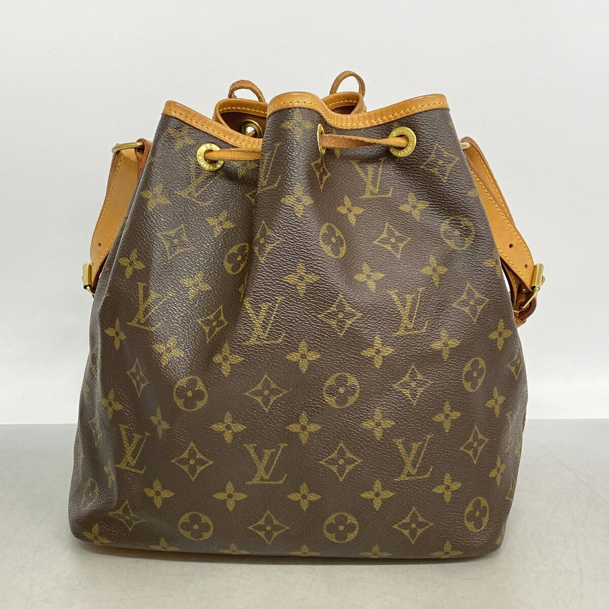 Louis Vuitton Brown Shoulder Bag (Pre-Owned)