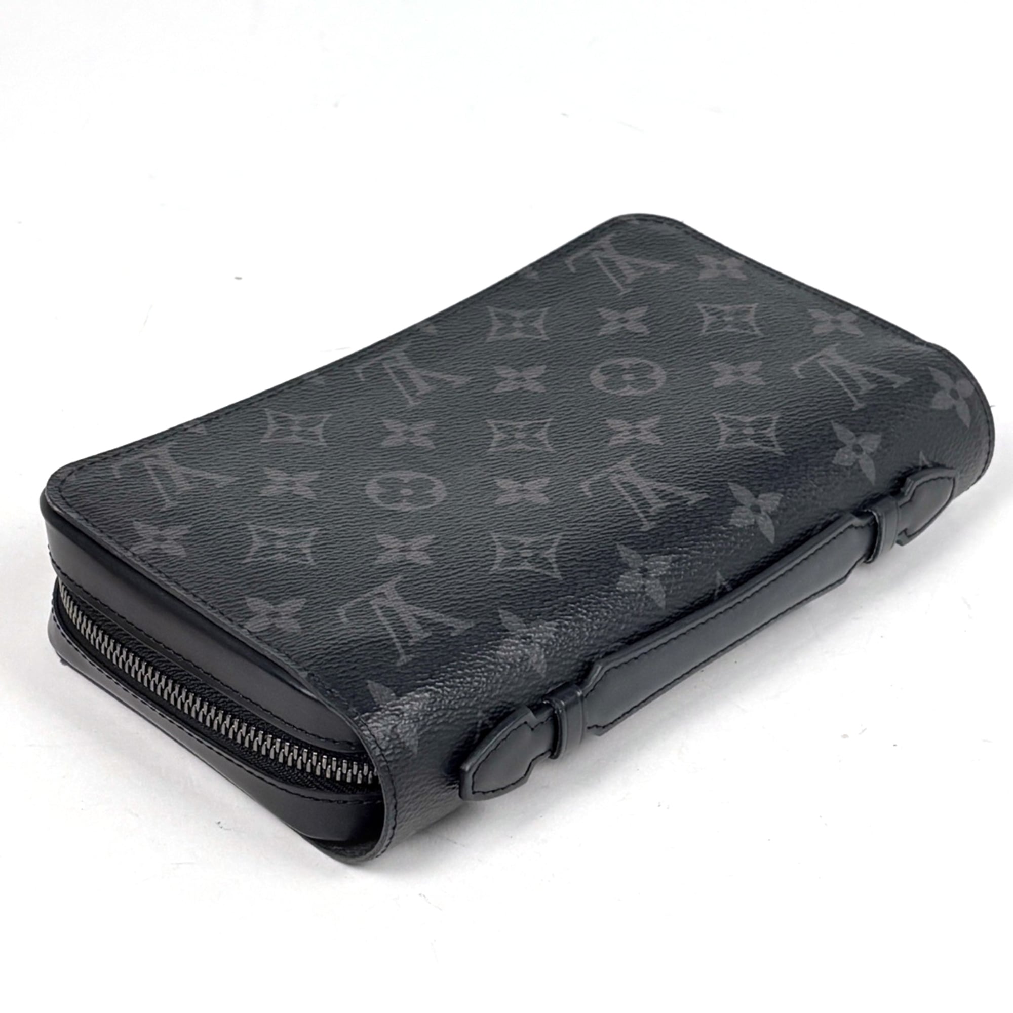 Louis Vuitton Noir Monogram Eclipse (Pre-Owned)