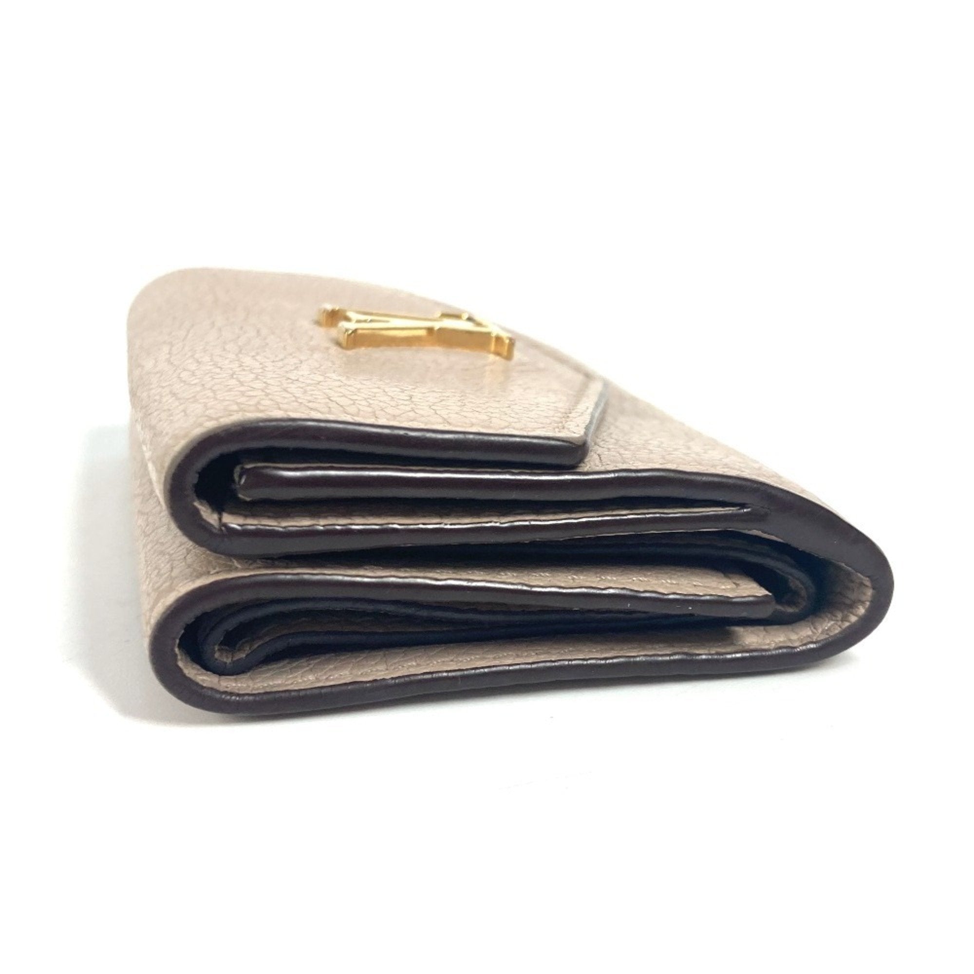 Louis Vuitton Beige Grayish Leather Wallet (Tri-Fold) (Pre-Owned)