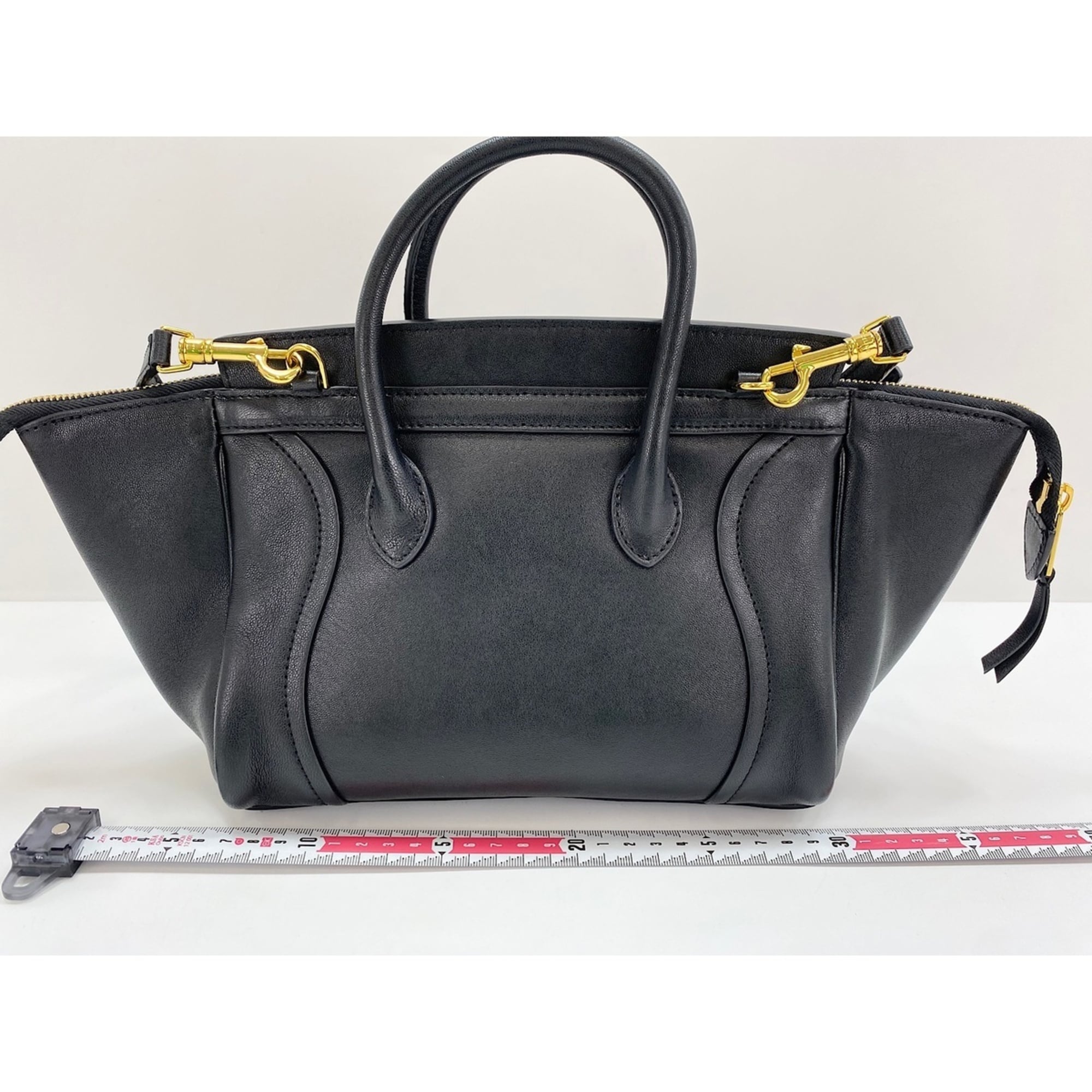 Celine Black Shoulder Bag (Pre-Owned)