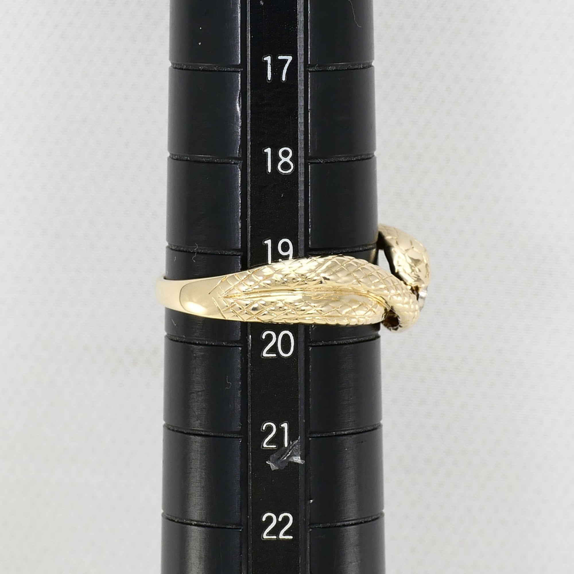Unbranded White Gold Yellow Gold White Gold (10K) Yellow Gold (10K) Band Ring (Pre-Owned)