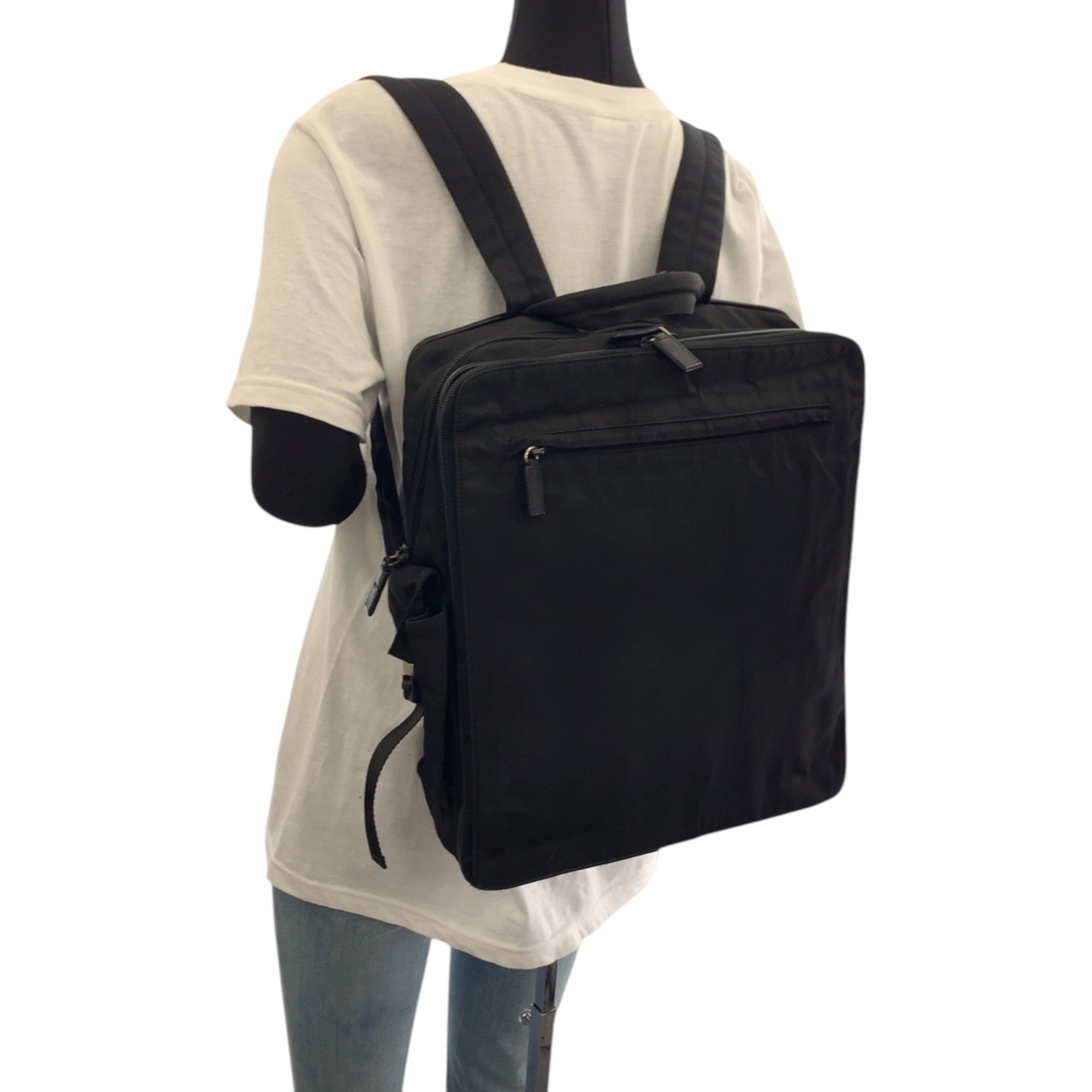 Prada Black Nylon Backpack (Pre-Owned)