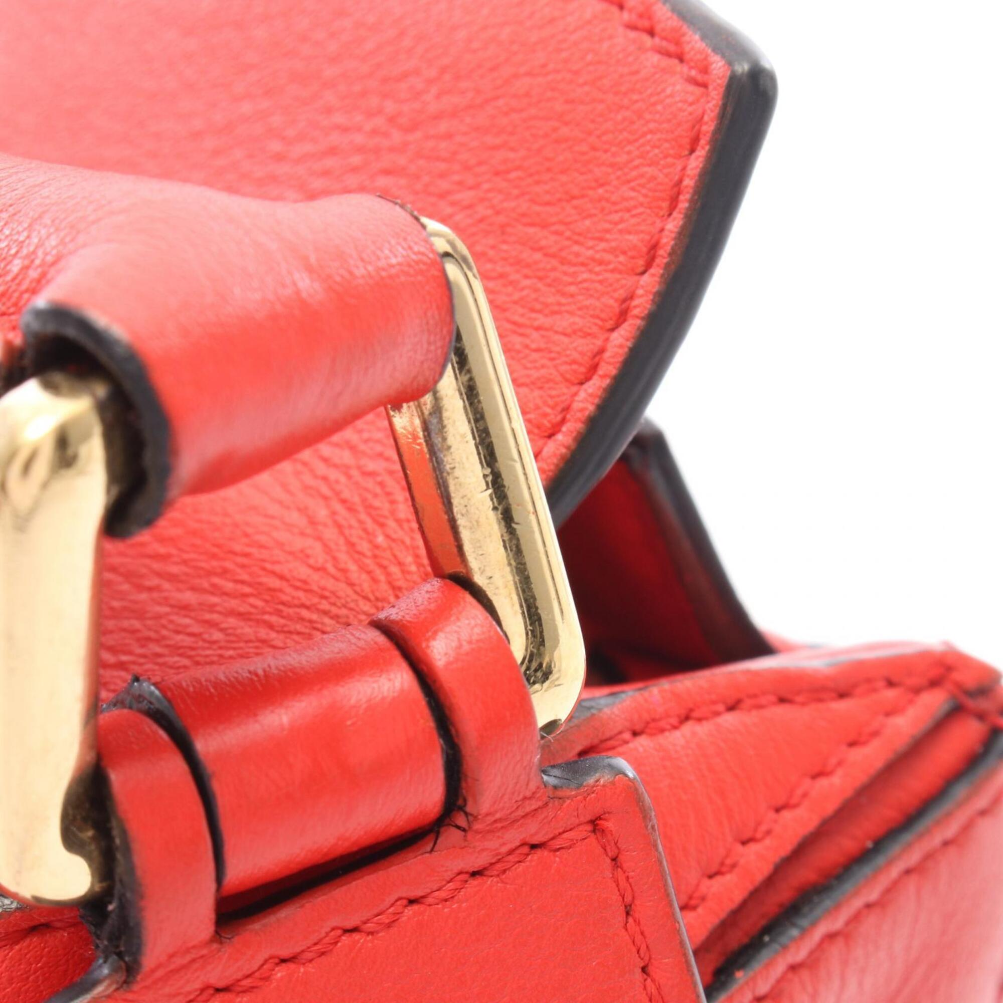 Loewe Red Color Leather Handbag (Pre-Owned)