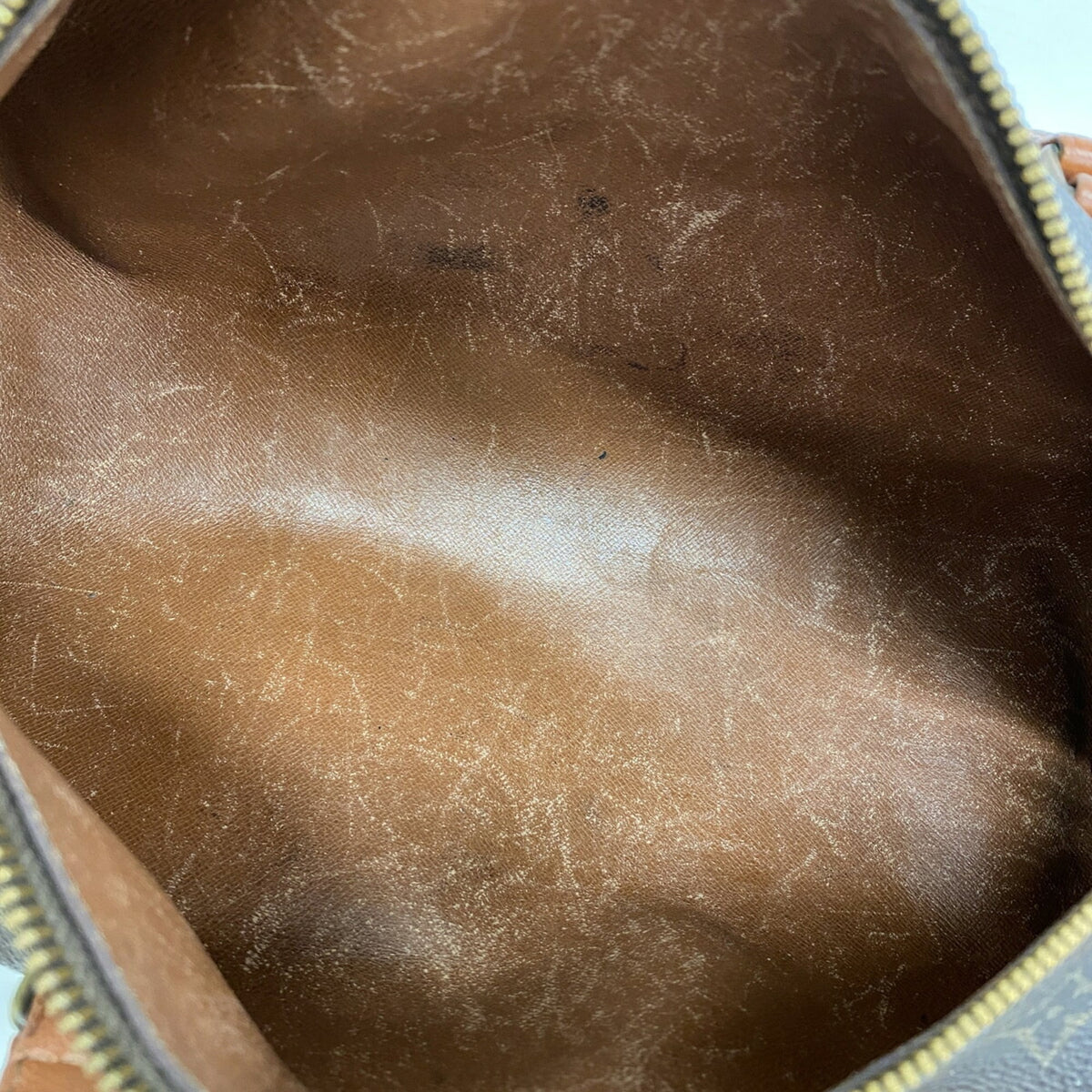 Louis Vuitton Brown Handbag (Pre-Owned)