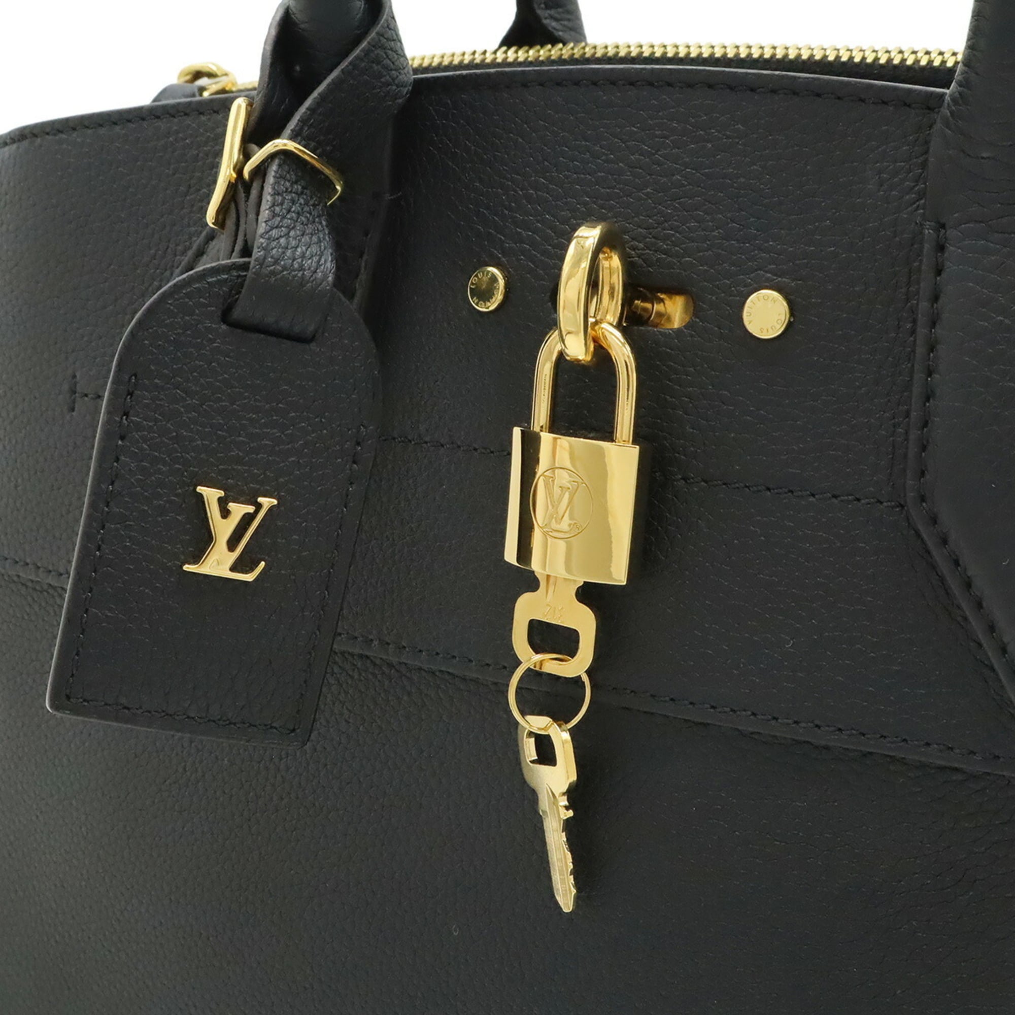 Louis Vuitton Taurillon Black Noir Leather Handbag Shoulder Bag (Pre-Owned)