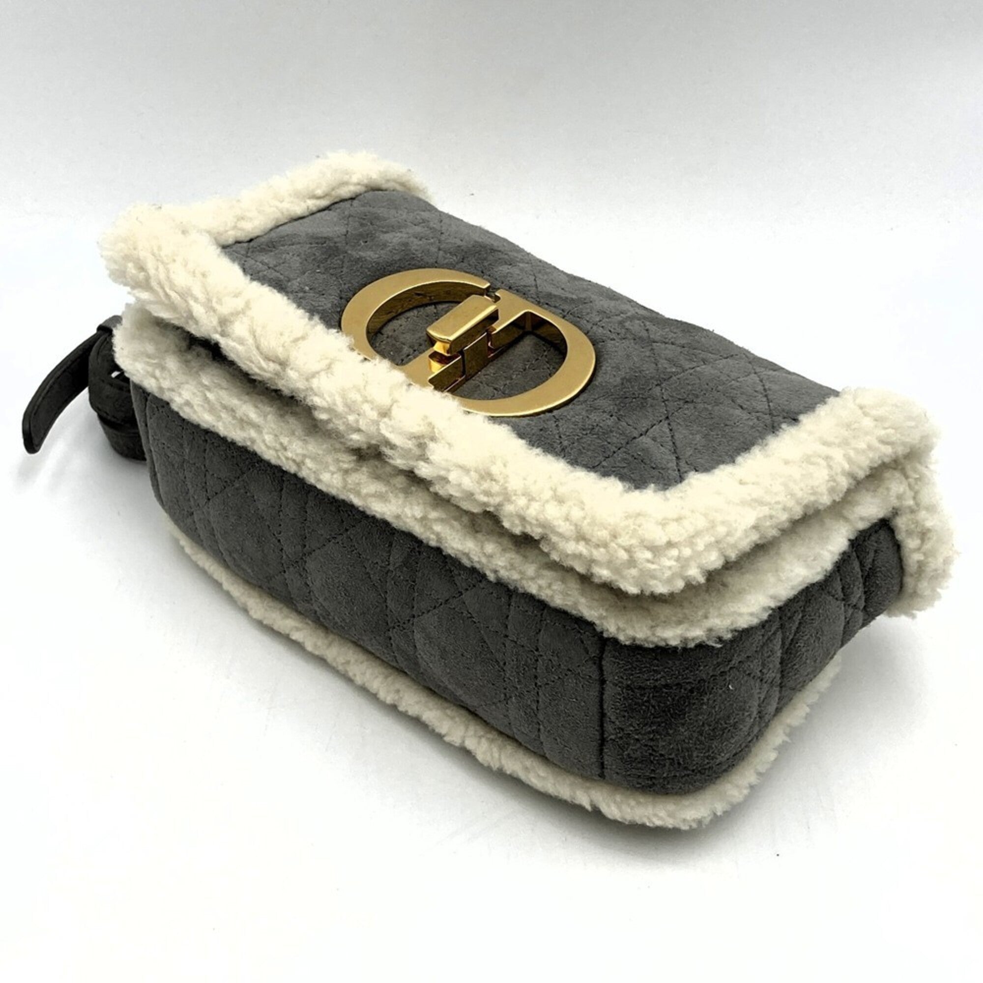 Christian Dior Gray Shoulder Bag (Pre-Owned)