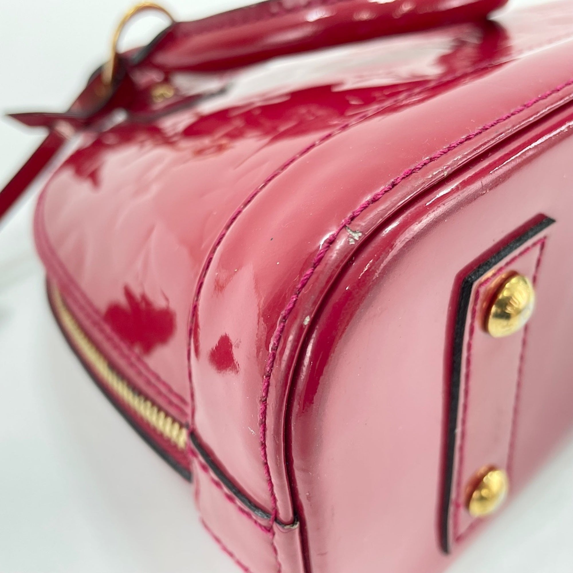 Louis Vuitton Red Color Handbag (Pre-Owned)