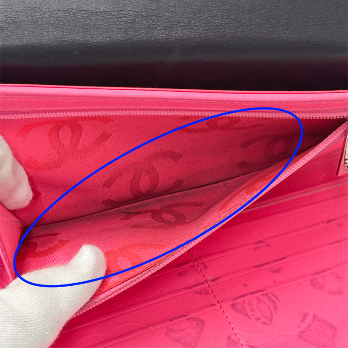Chanel Black Pink Leather Long Wallet (Bi-Fold) (Pre-Owned)